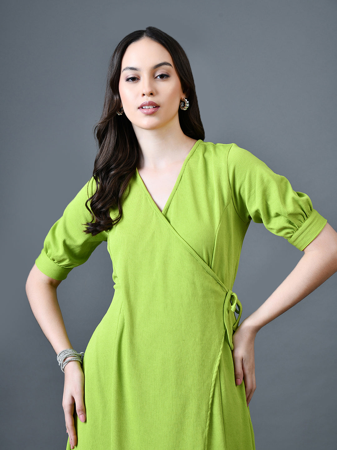 Myshka Women Sea Green Polyester A-Line V-Neck Solid Knee Length Short Sleeves Dresses
