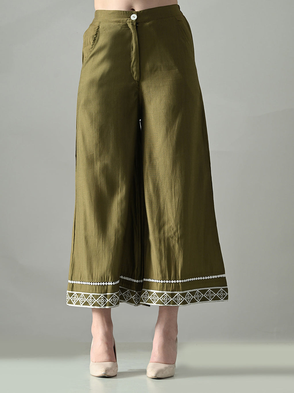 Myshka Women Olive Green Embroidered Co-Ord Set