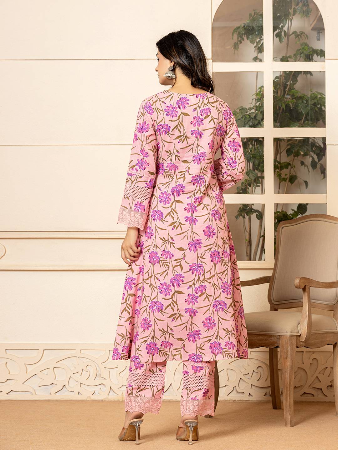 Yufta Pink Cotton Straight Pakistani Style Kurta Set