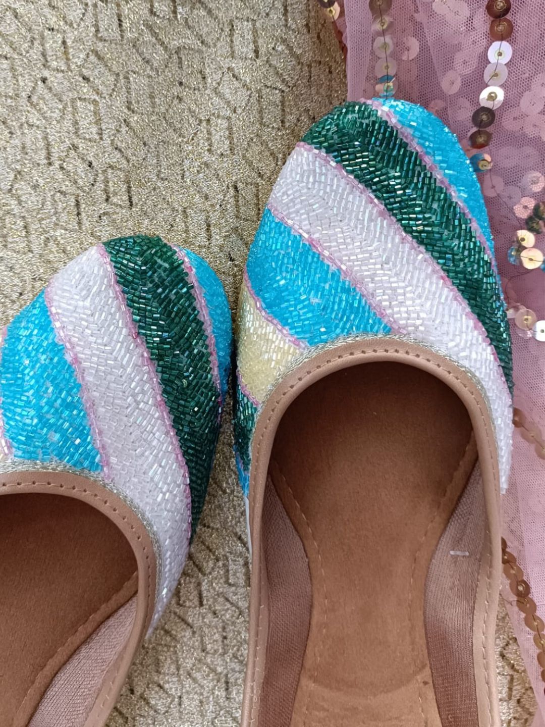 Desi Colour Women Indian Ethnic Footwear-White Multi Sleek Pearl