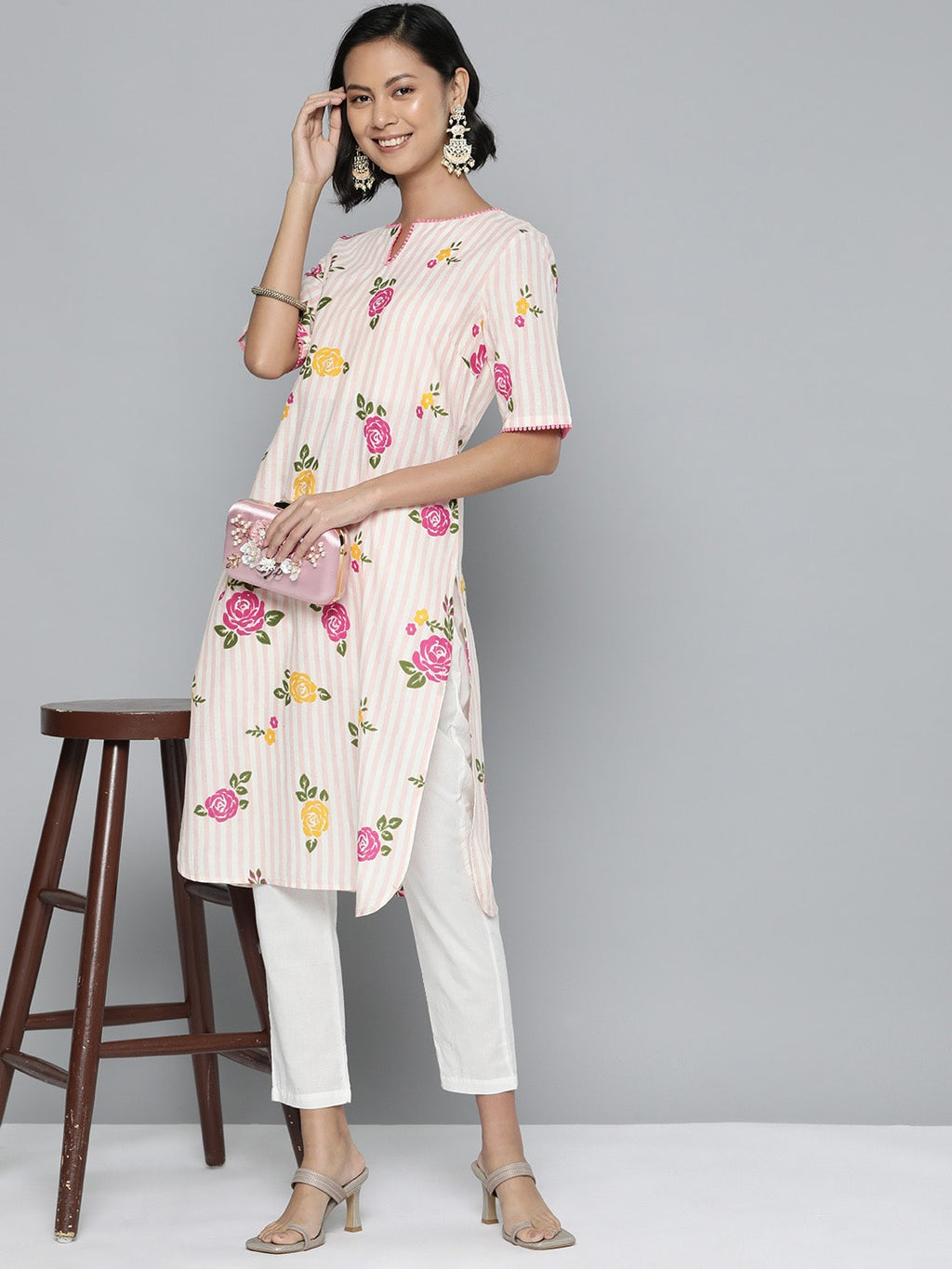 HERE&NOW Women Floral Printed Straight Kurta