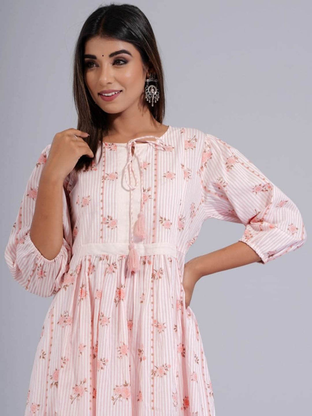 HERE&NOW Peach & White Floral Printed Tie-Up Neck Cotton A-Line Kurta