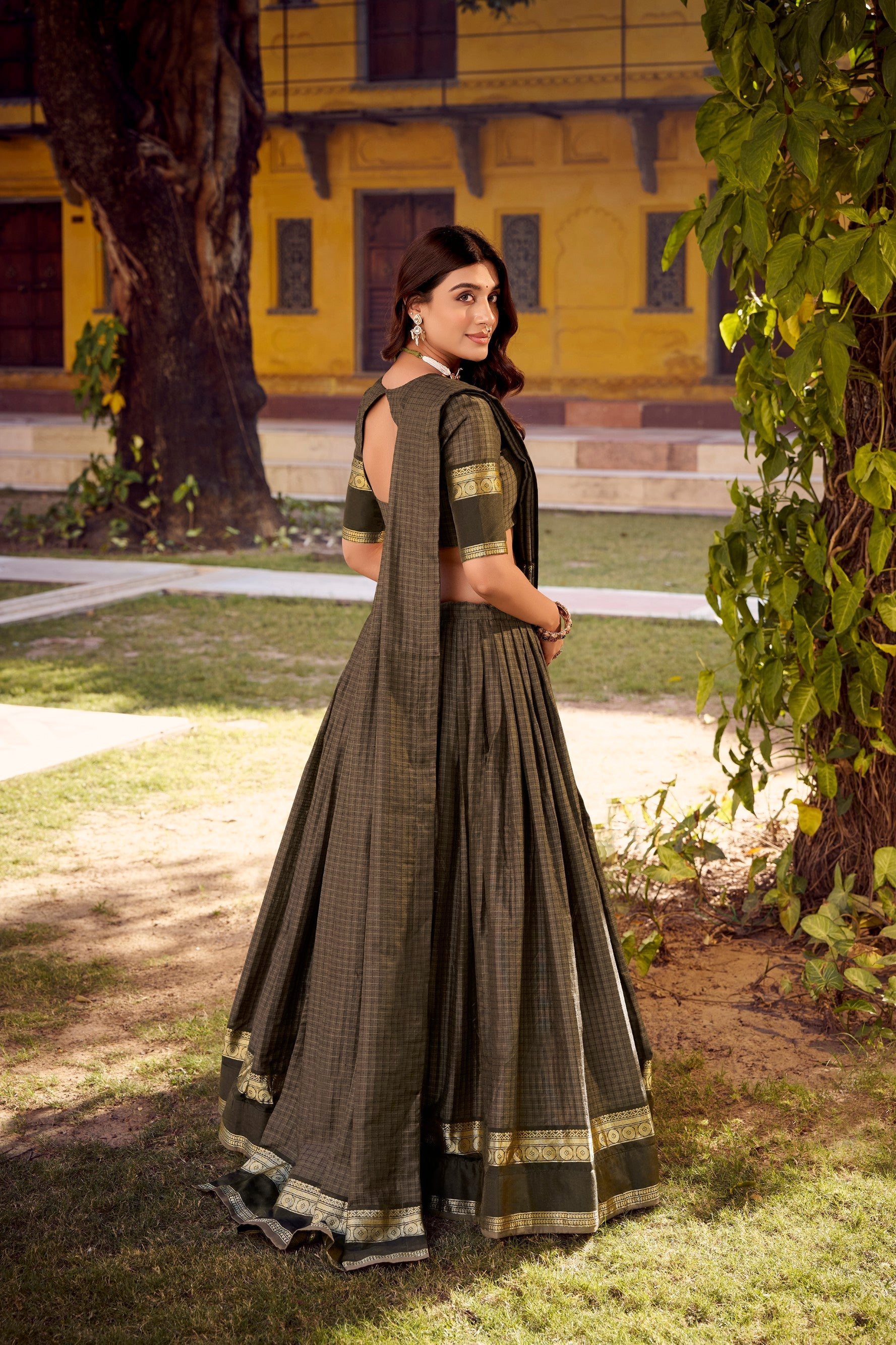 Lorenvalley Fashion Grey Chettinad Cotton Chex with Zari Weaving Work Lehenga Choli with Dupatta