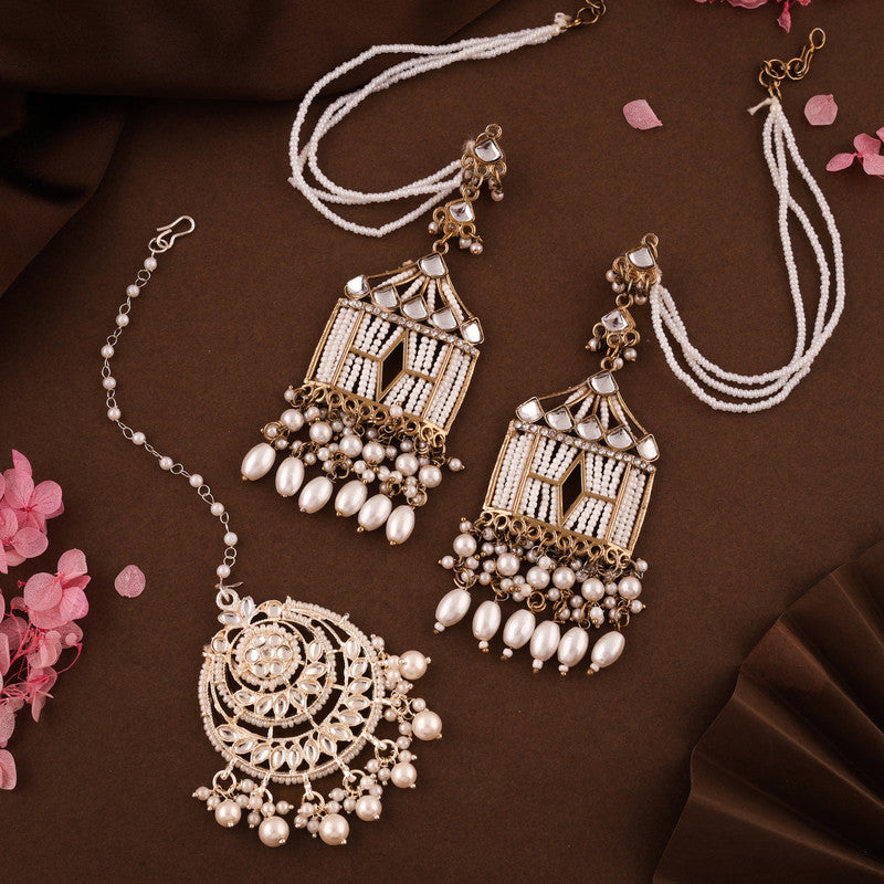 Tehzeeb Creations Stylish White Pearls Doli-Palki Kundan Earrings With Ear Chain With Tikka