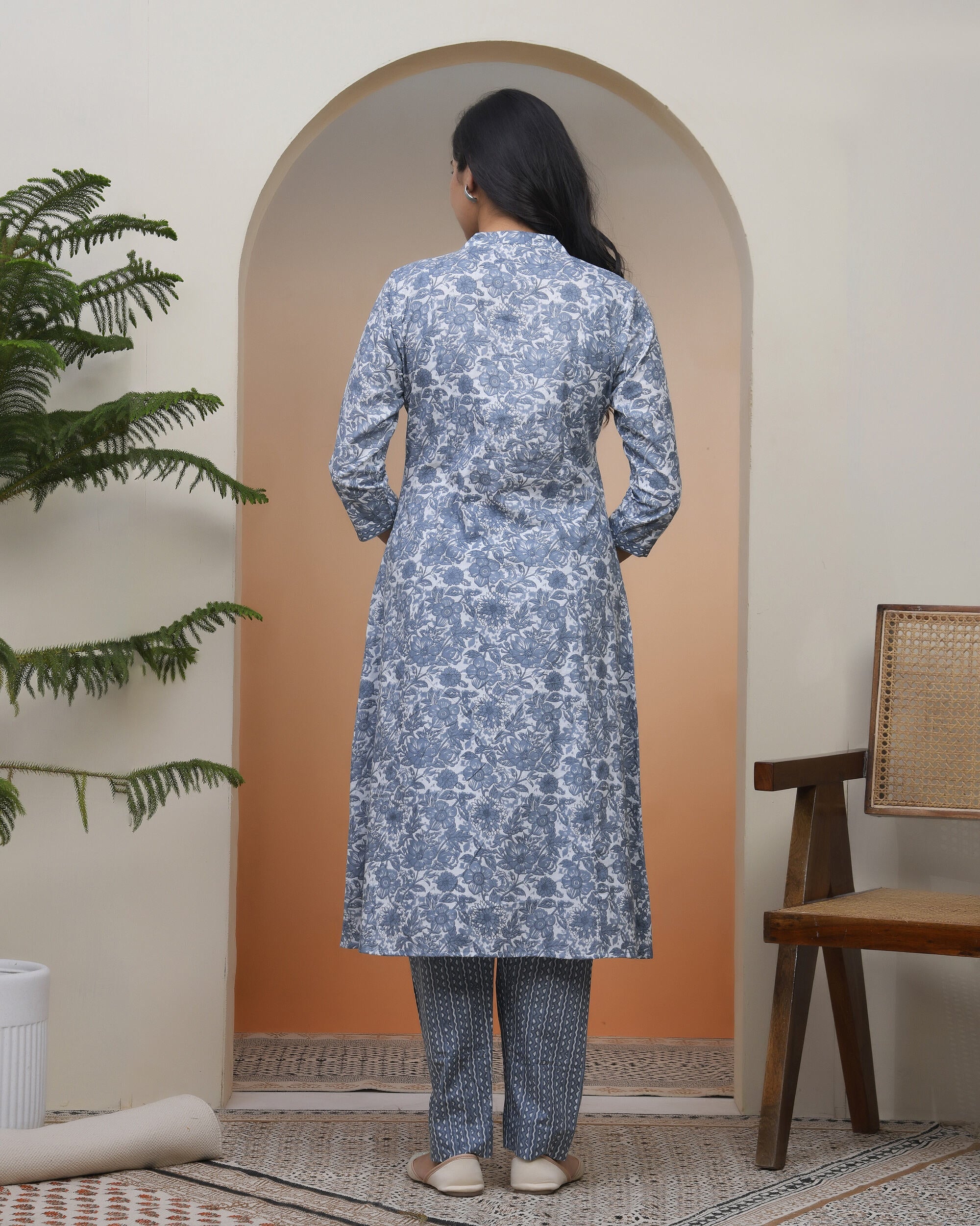 Vaasva Women Grey Panel Kurta With Cotton Pant & Dupatta