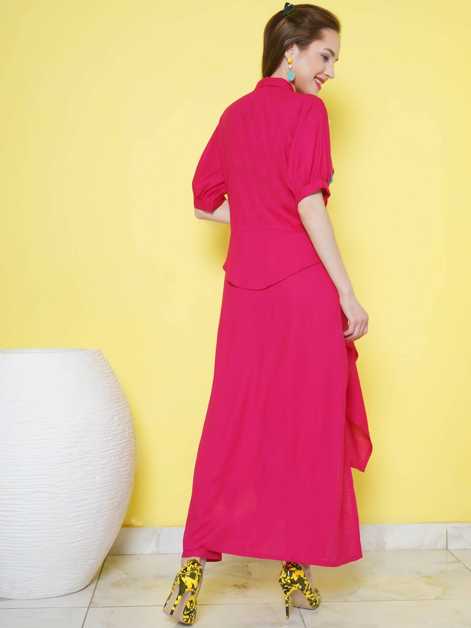 Women Republic Pink Rayon Indoester Set