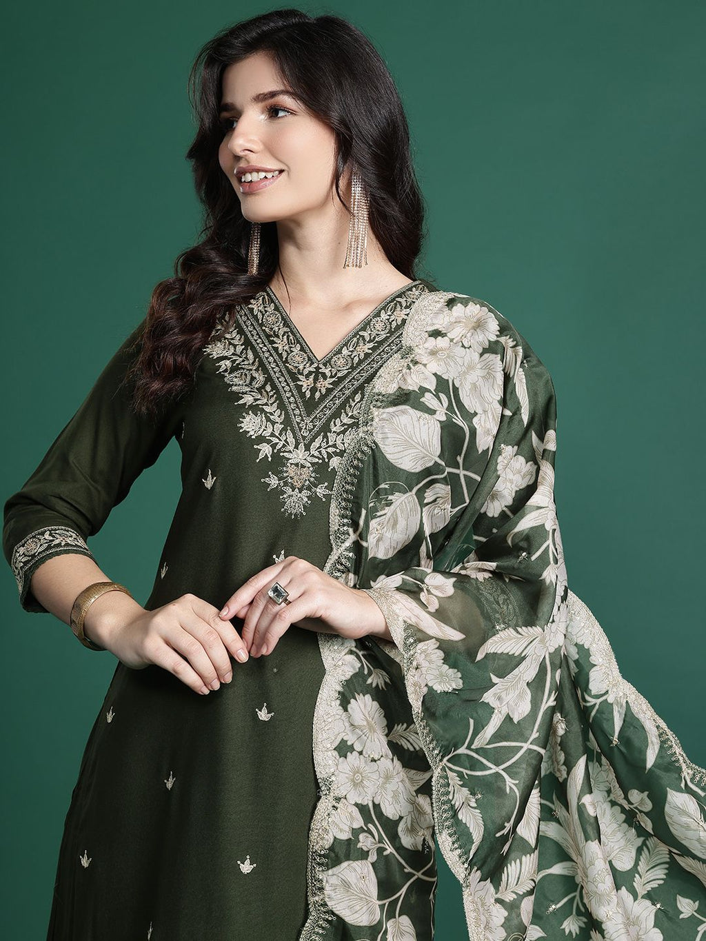 Indo Era Ethnic Motifs Embroidered Thread Work Kurta with Salwar & With Dupatta