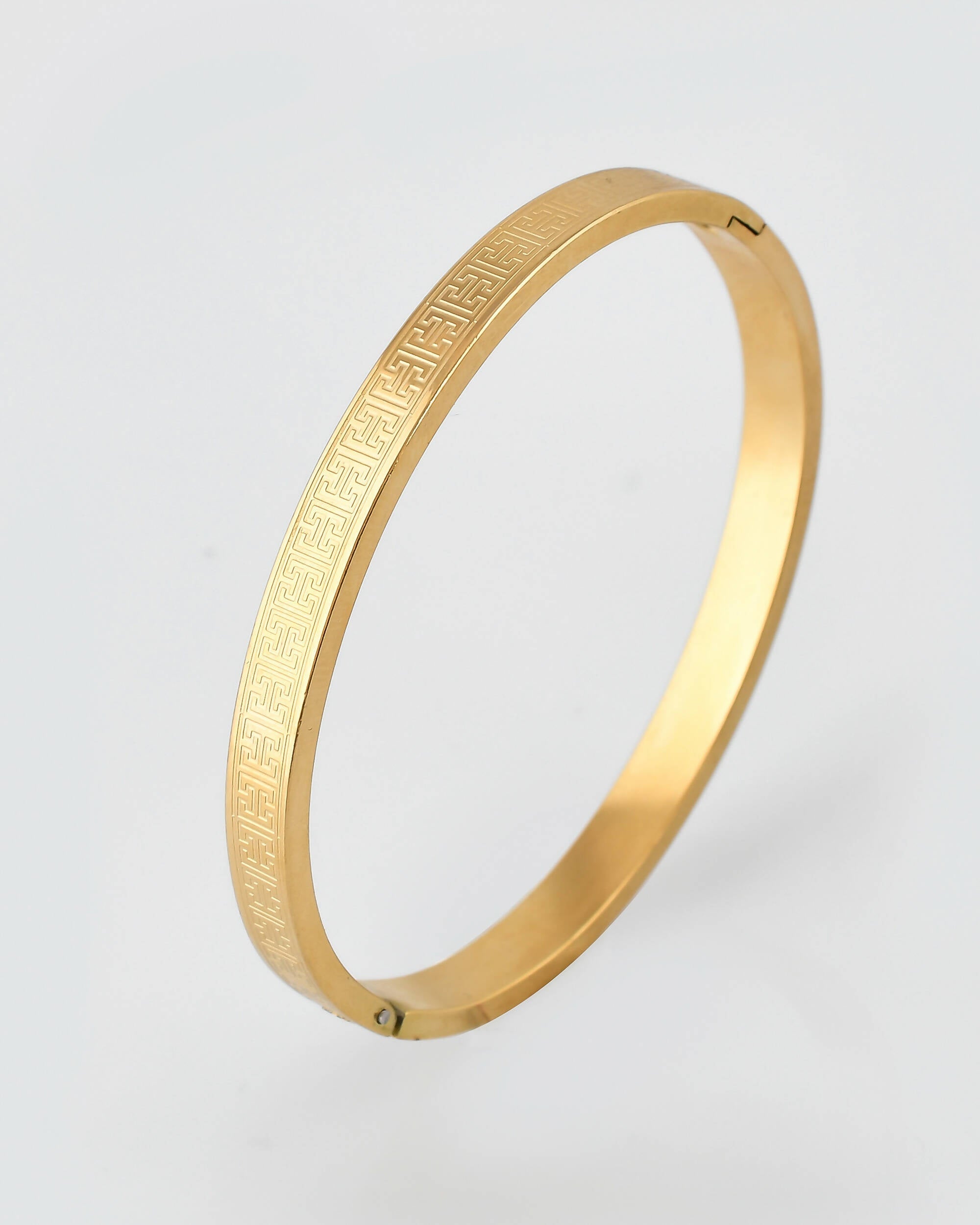 VOJ Stainless Steel Gold-Polished Bracelet