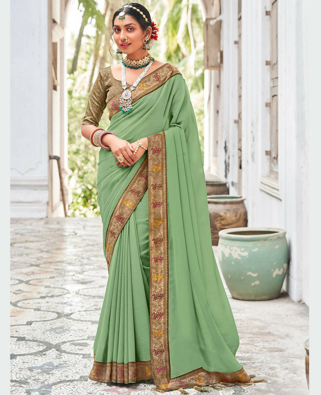 Green Vichitra Solid Saree With Unstitched Blouse Piece - Juhi