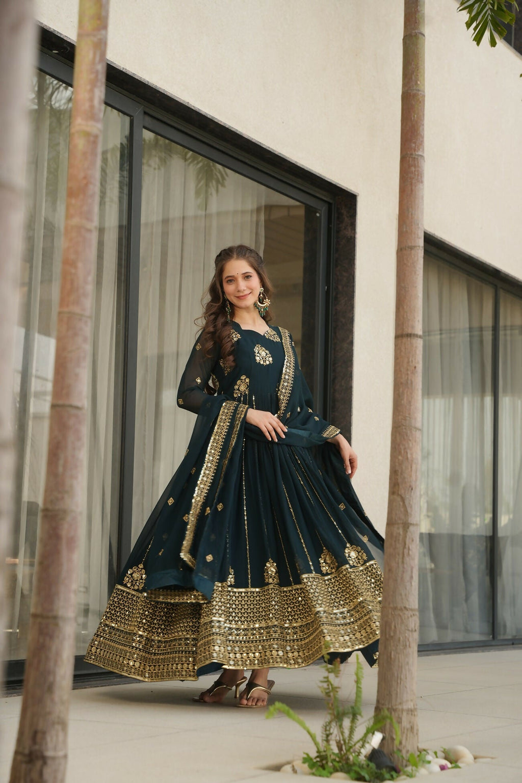 Joban Fashion Rama Georgette Sequence Embroidery Work Kurta Set