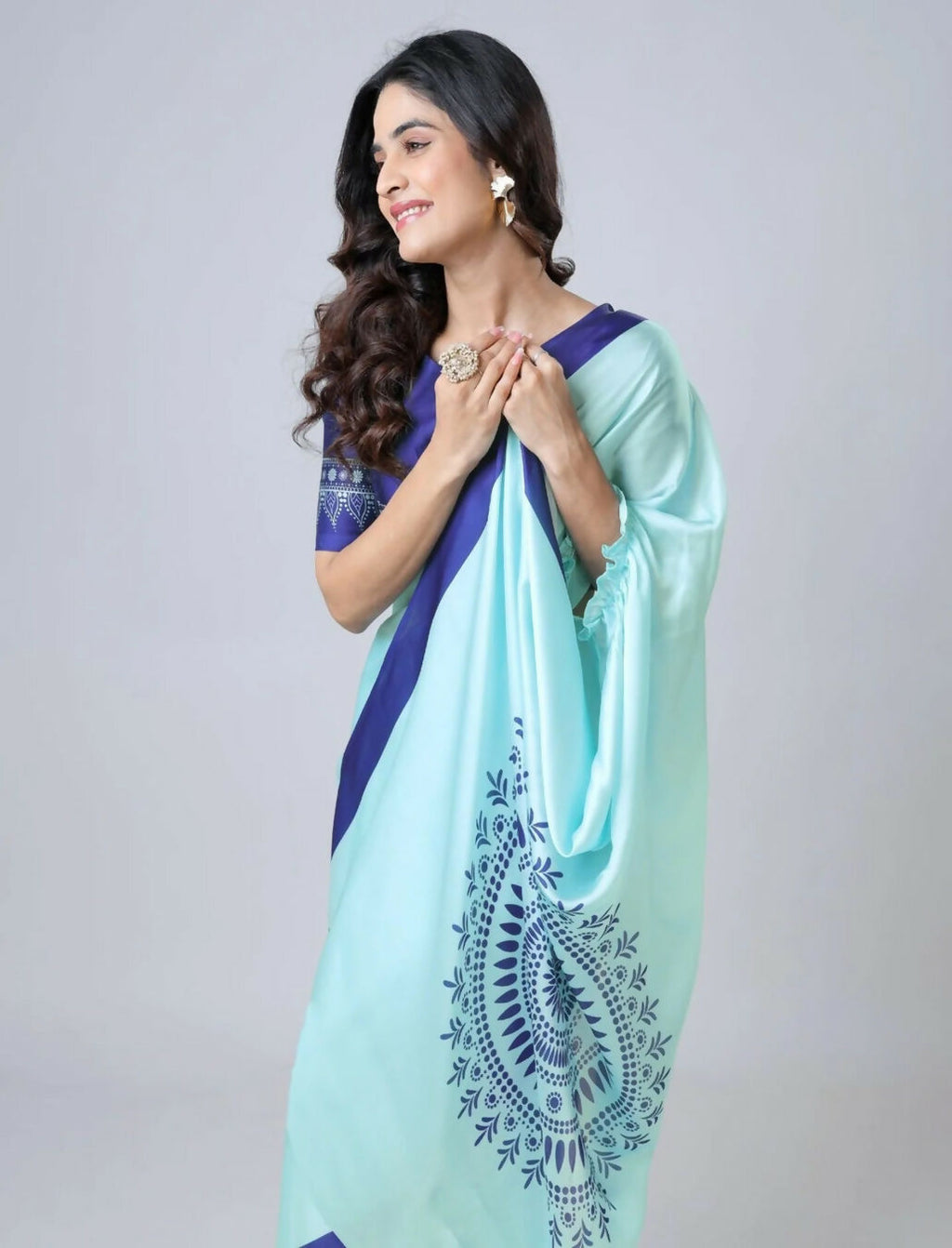 Vastranavya Sky Blue Mandala Print Free Hand Ready to Wear Saree