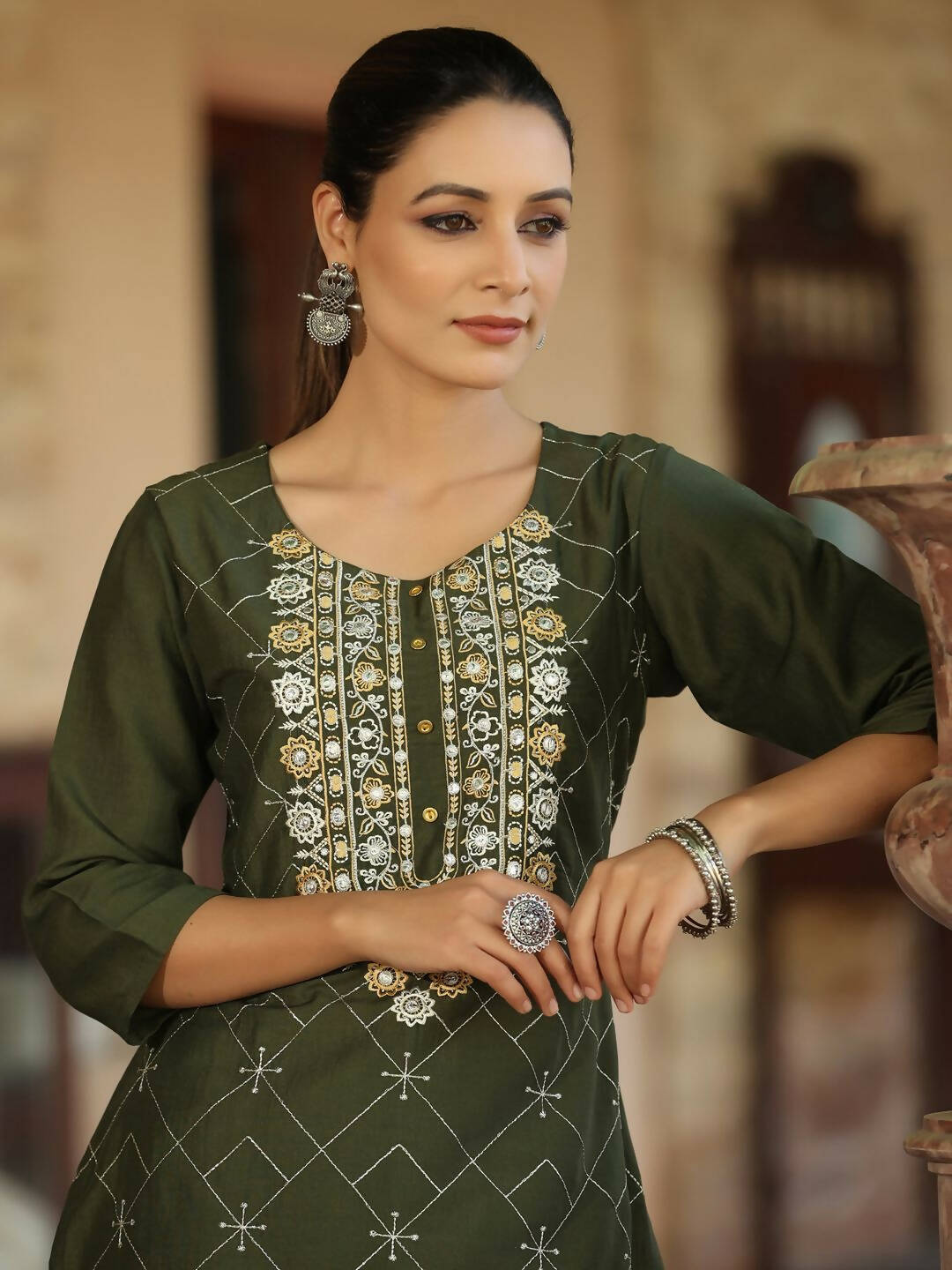 Juniper Women's Green Chinnon Printed Kurta