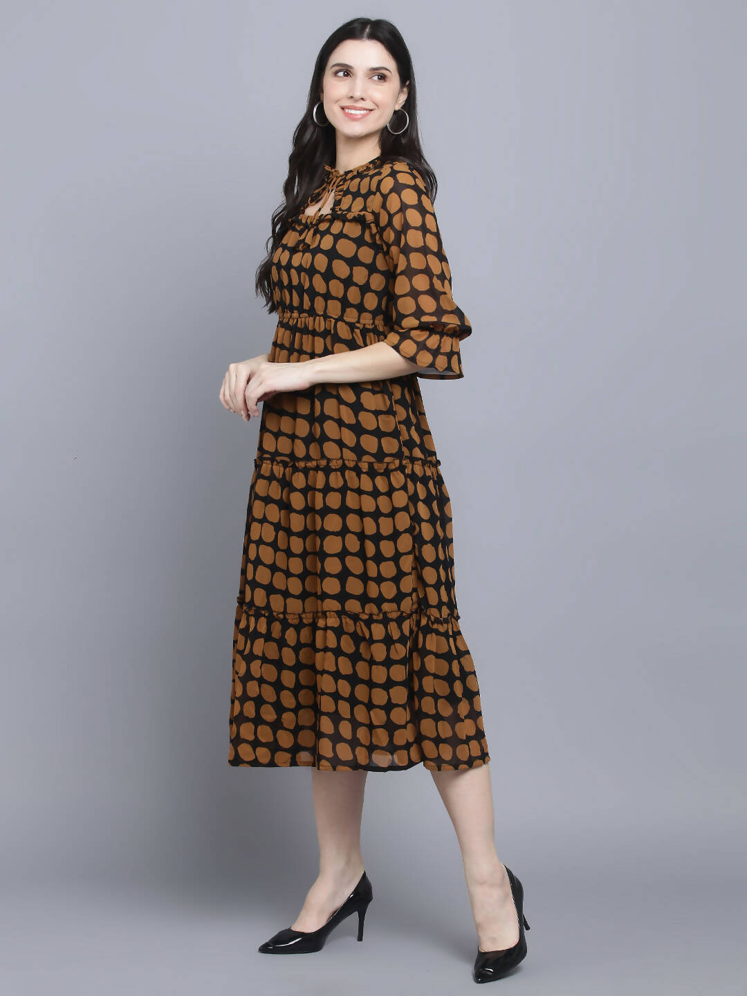 Myshka Women's Multicoloured Keyhole Neck Midi Dress