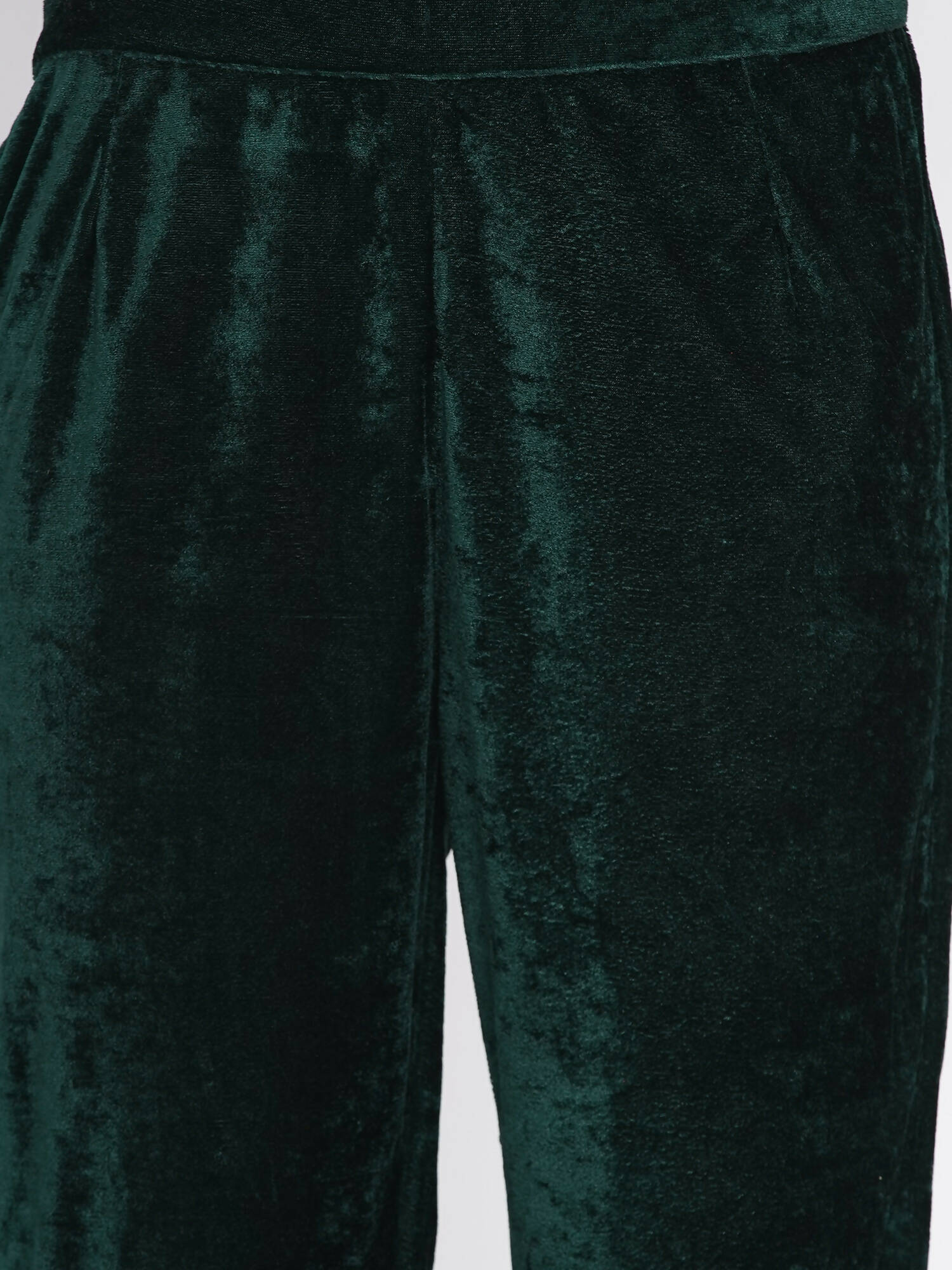 Women Republic Green Velvet Embroidered Kurta With Pant