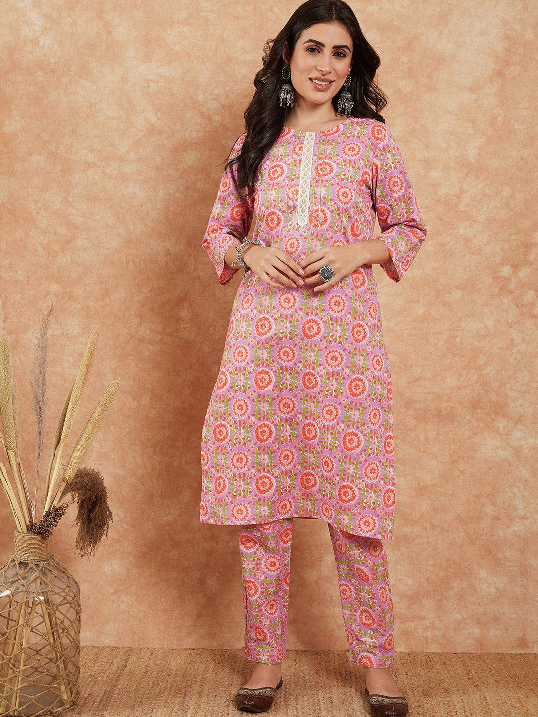 InWeave Women's Mauve Floral Jaal Gota Work Straight Kurta Pant Set