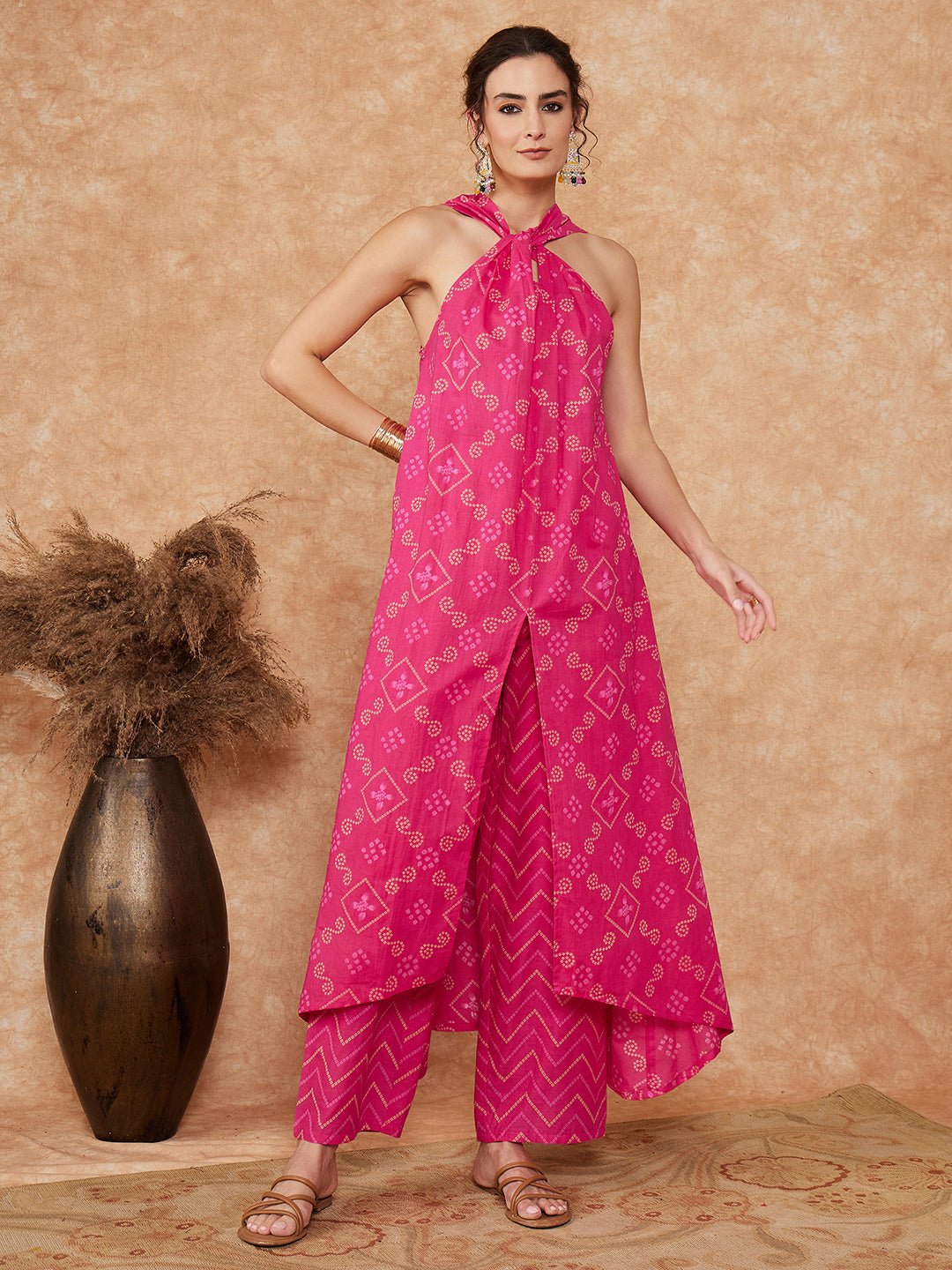 InWeave Women's Fuchsia S Print Twisted Neckline Kurta Pant Set