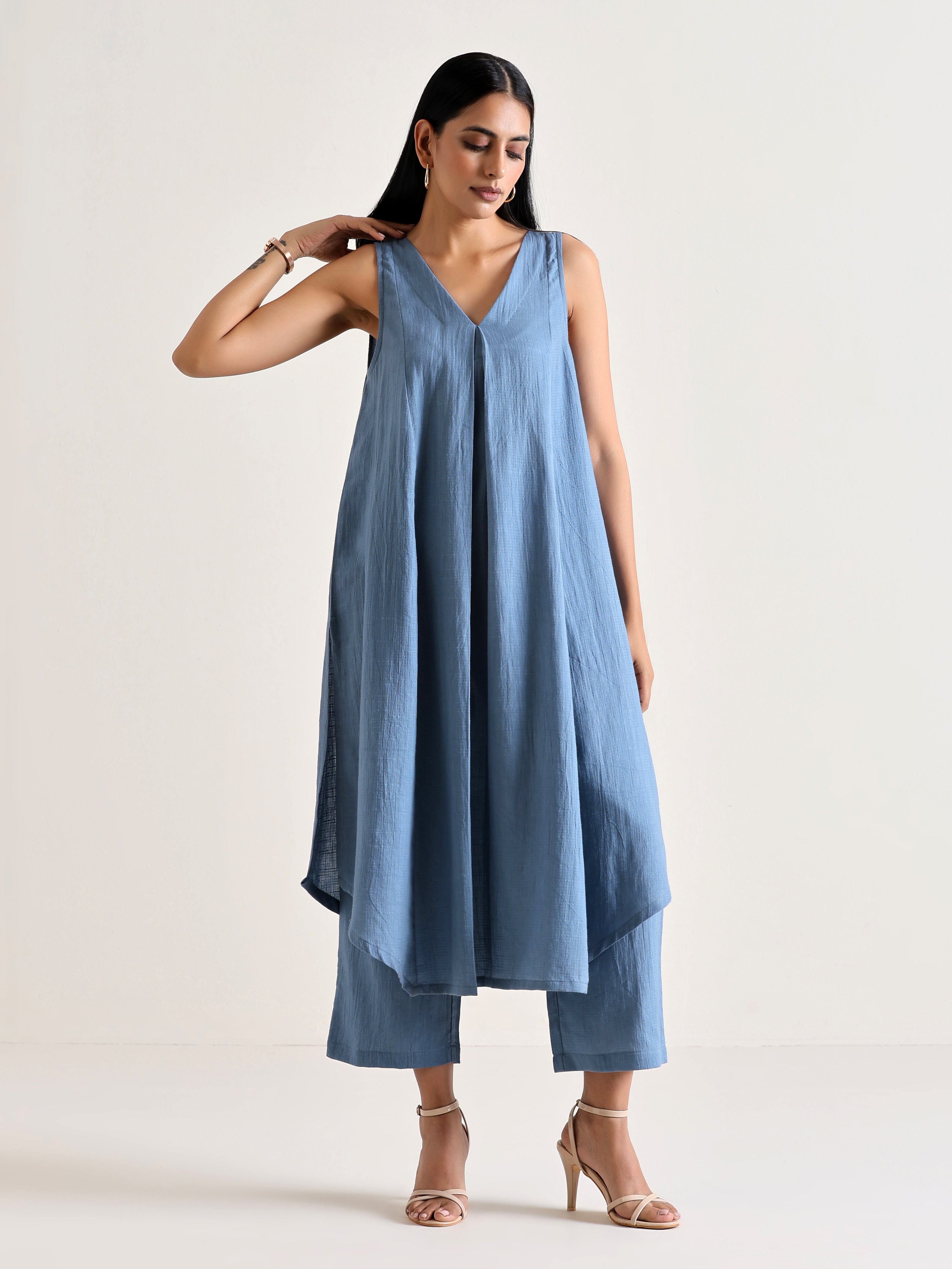 trueBrowns Light Blue Sleeveless Flared Kurta Pant Set