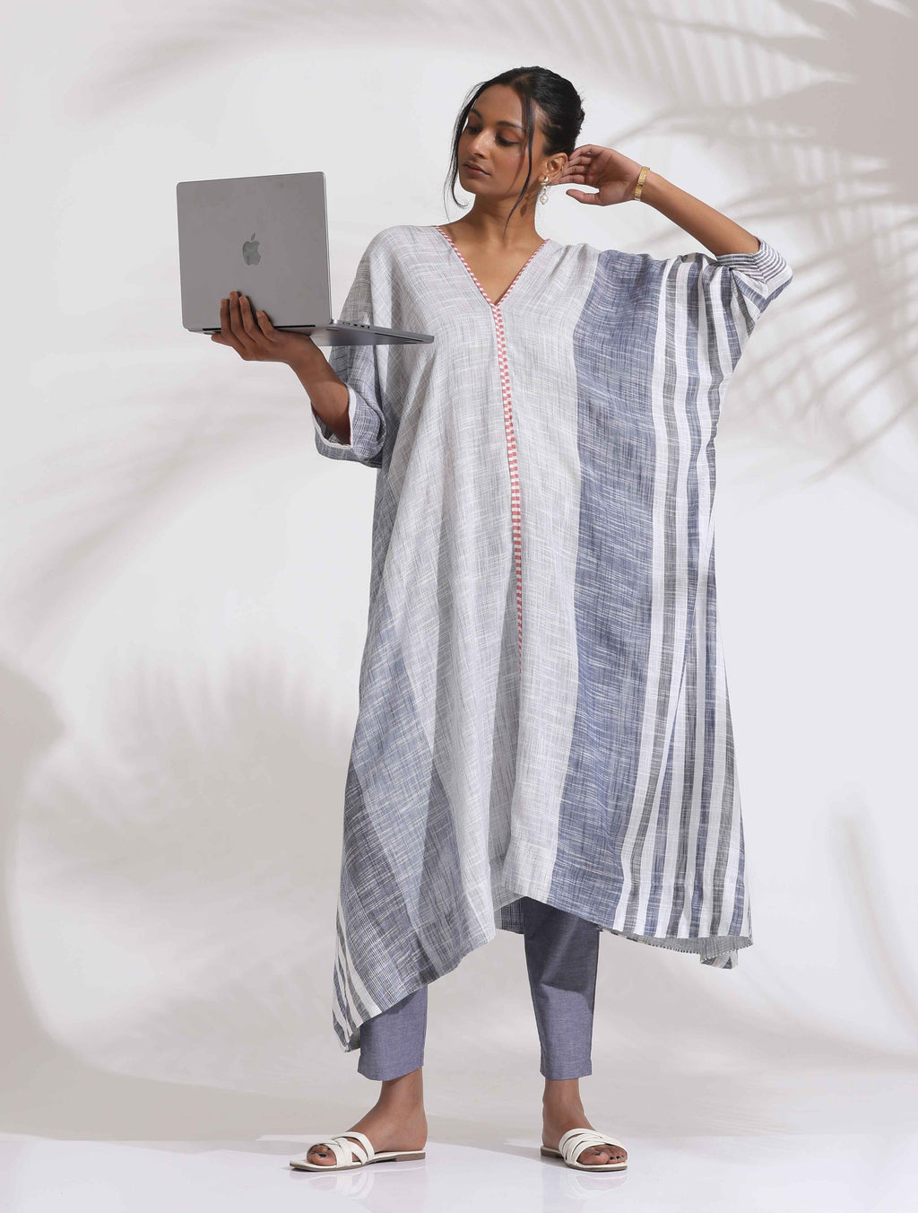 trueBrowns Off-White Cotton Multi Stripe Flared Kurta Set