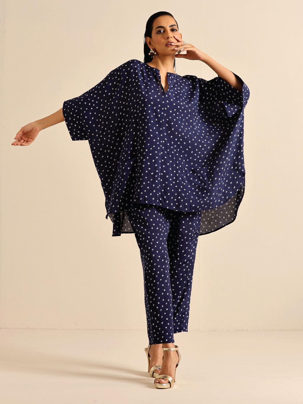 trueBrowns Blue Bandhani Silk Printed Boxy Fit Co-Ord Set