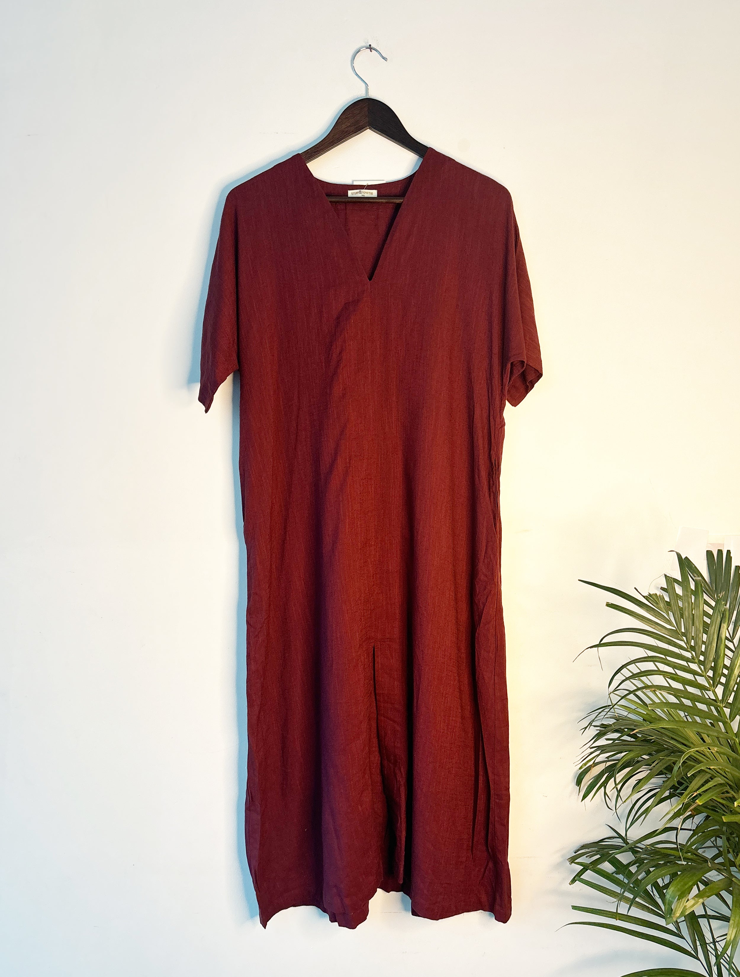 trueBrowns Maroon Slub Dress