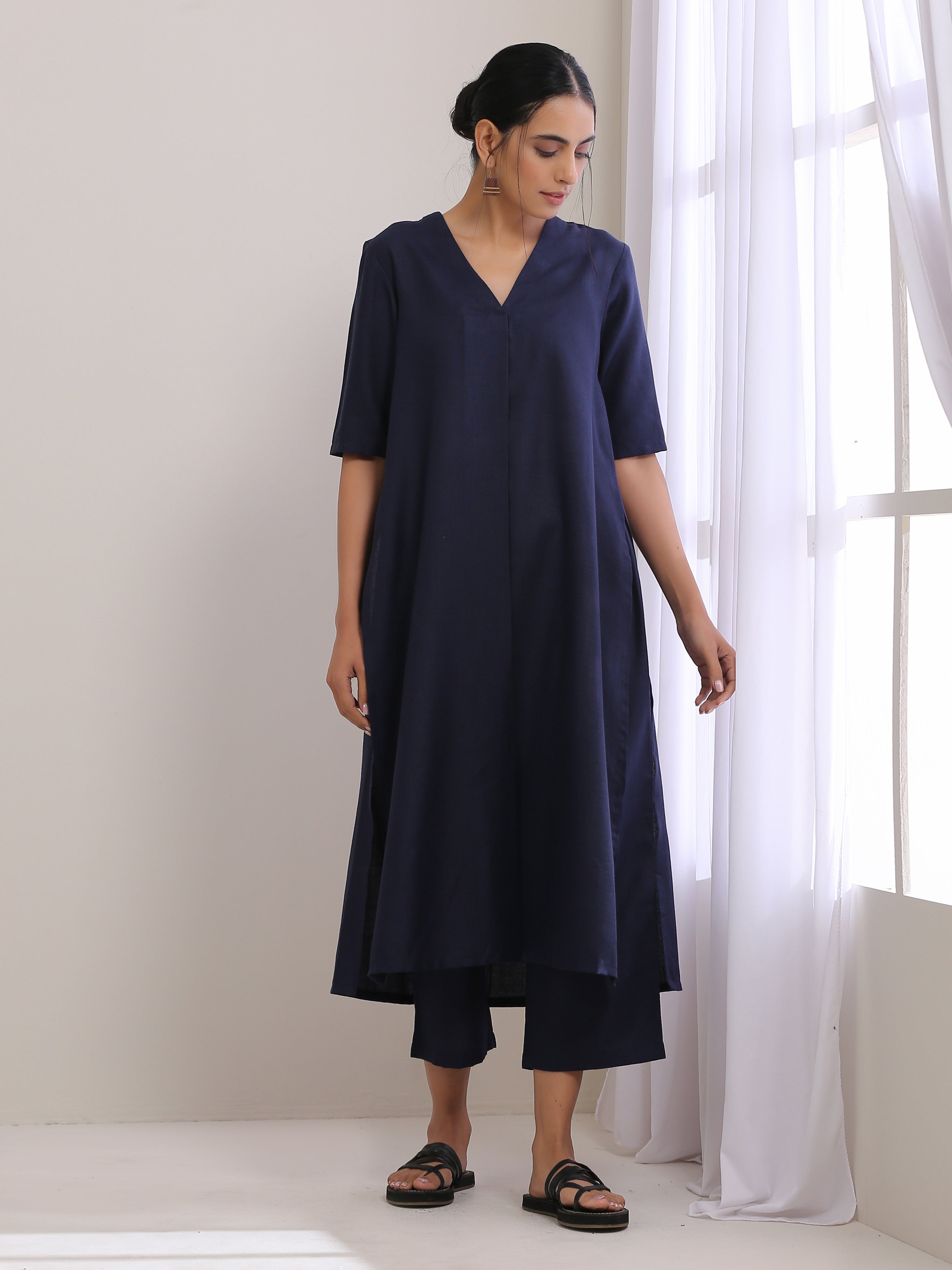 trueBrowns Blue Slub High Slit Kurta Pant Set