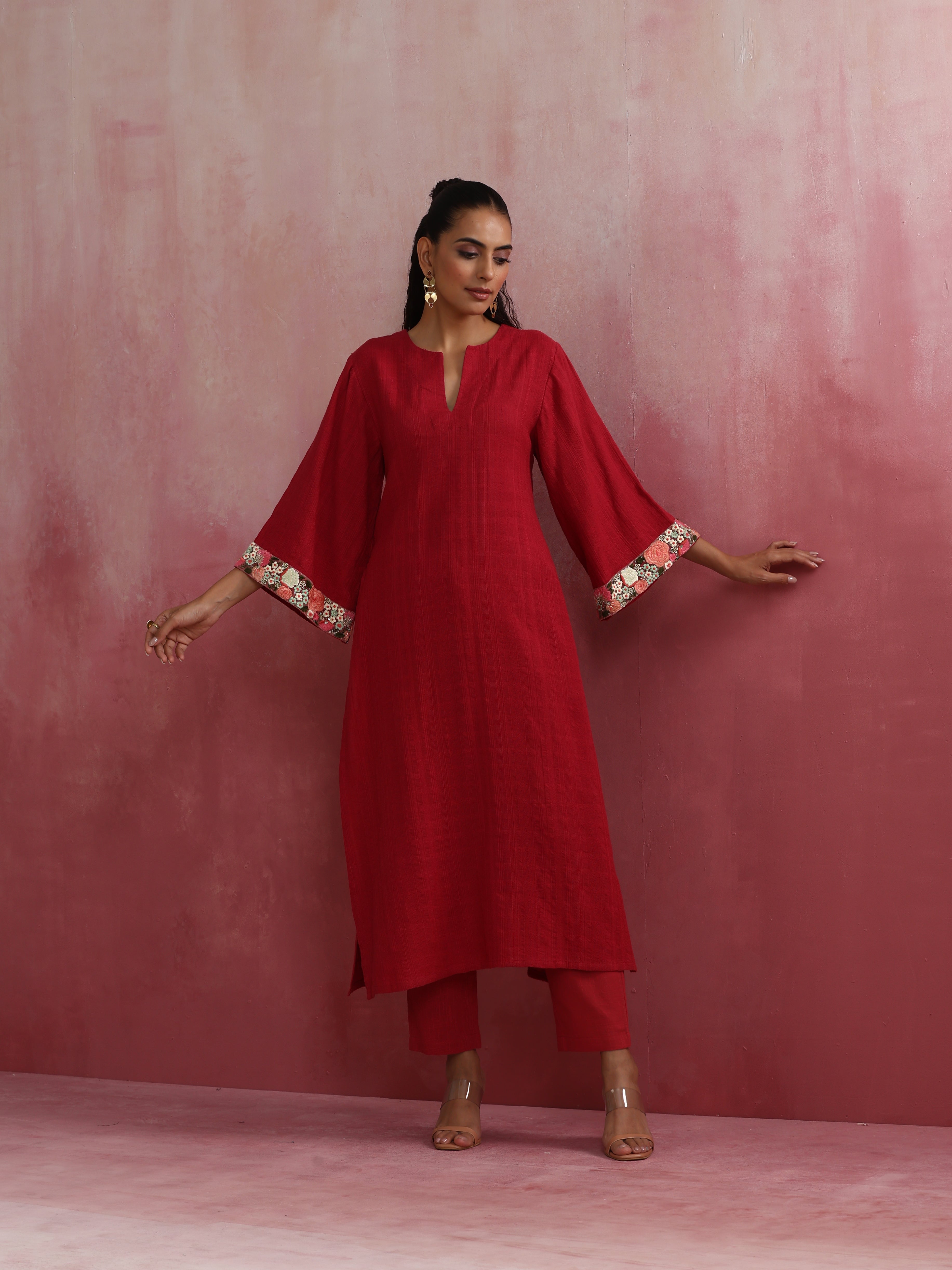 trueBrowns Red Straight Cotton Dobby Kurta Set