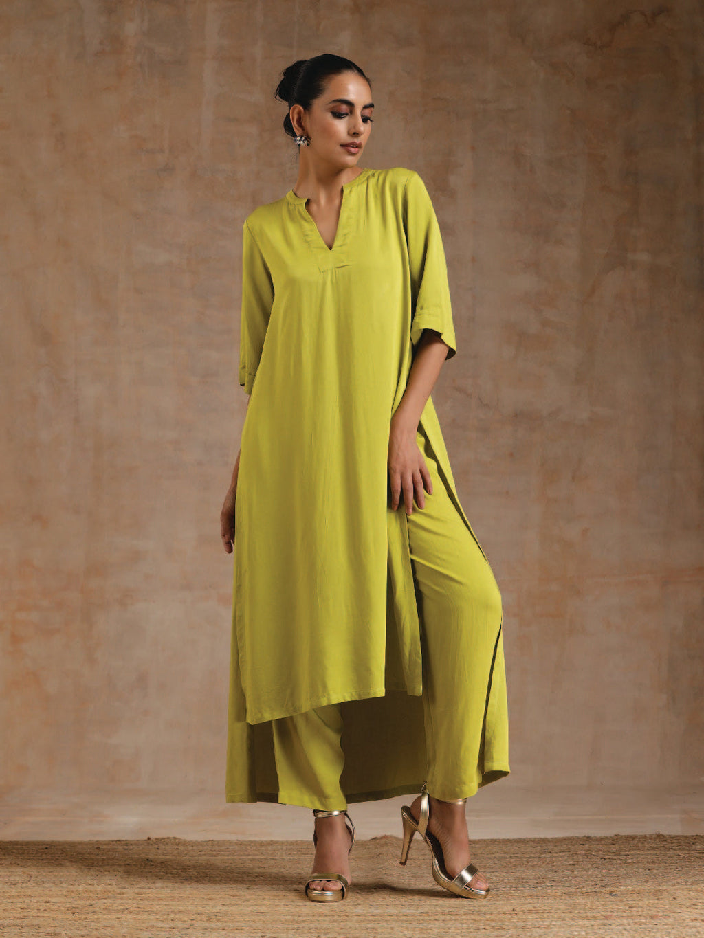 trueBrowns Lime Modal Satin High-Low Relax Kurta Set