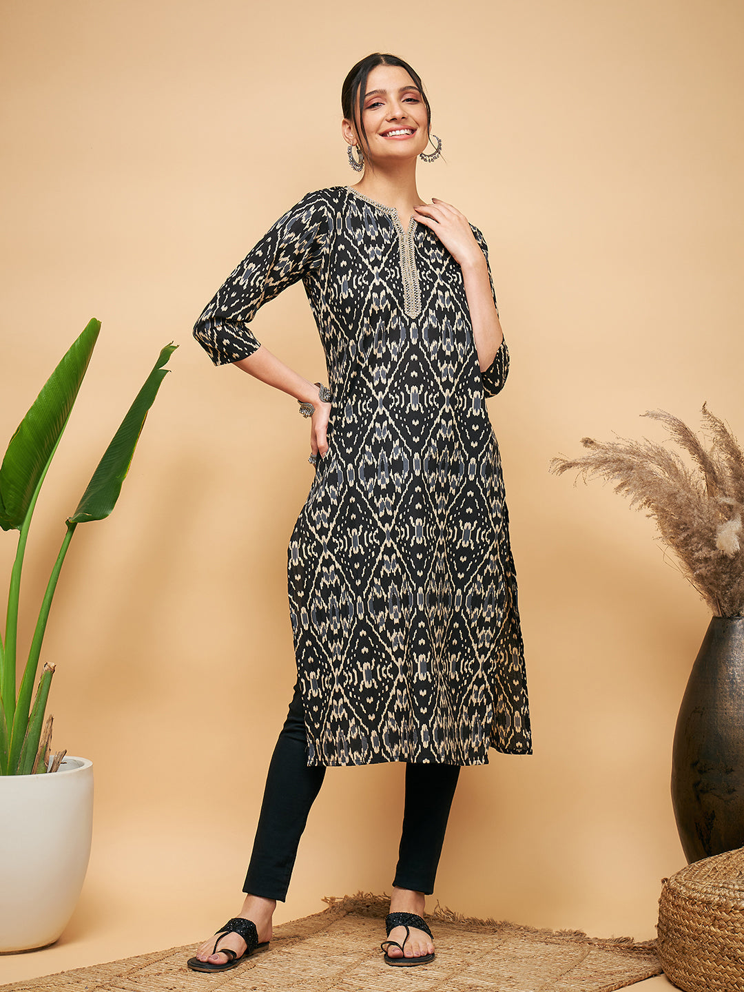 InWeave Women's Black Ikkat Print Gota Cotton Straight Kurta