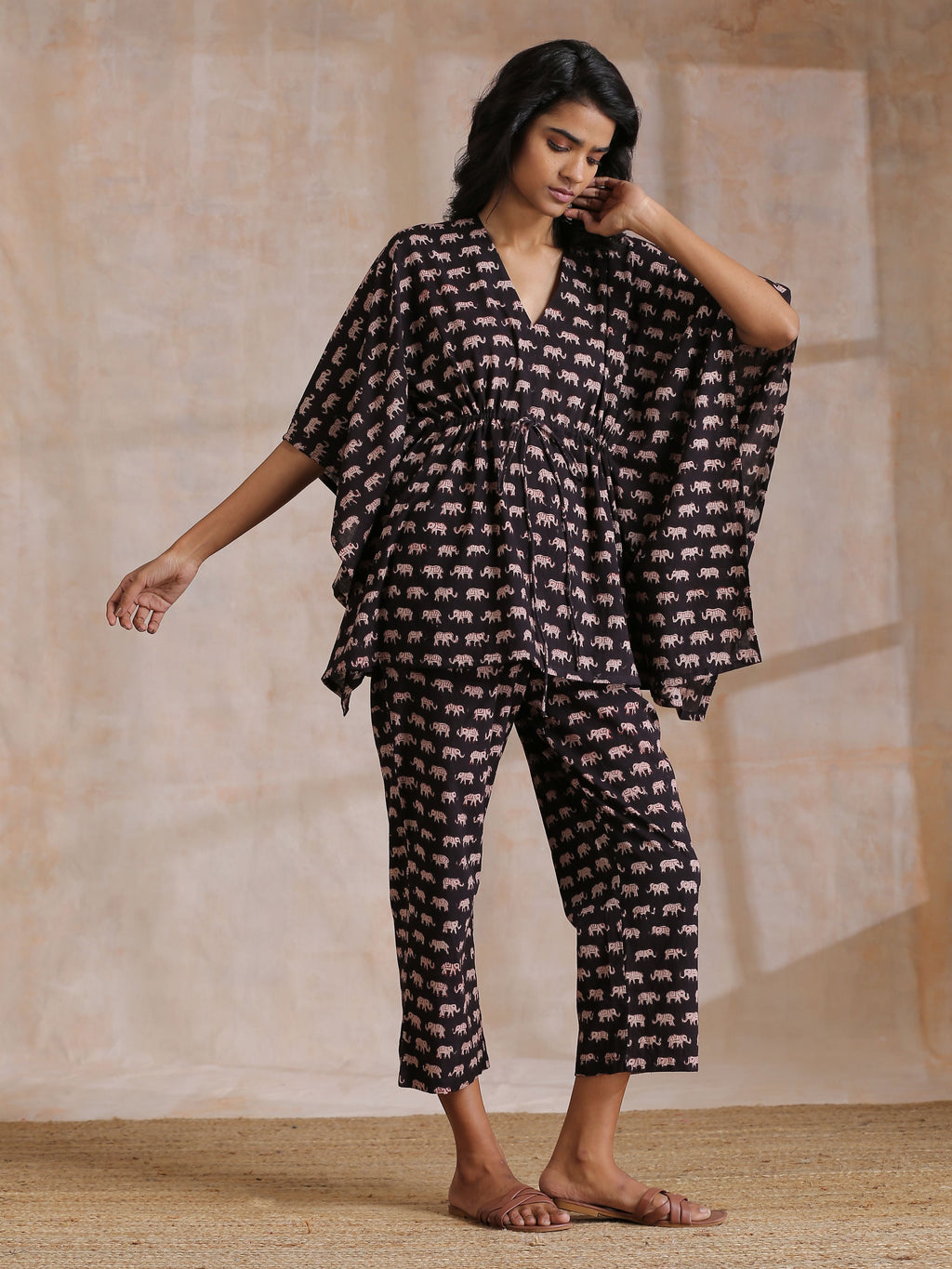 trueBrowns Black Elephant Bagru Print Cotton Kaftan Co-Ord Set