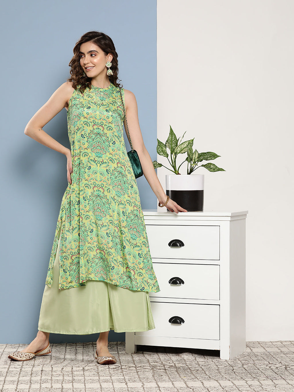 InWeave Women's Green Pastel Print Halter Kurta Set