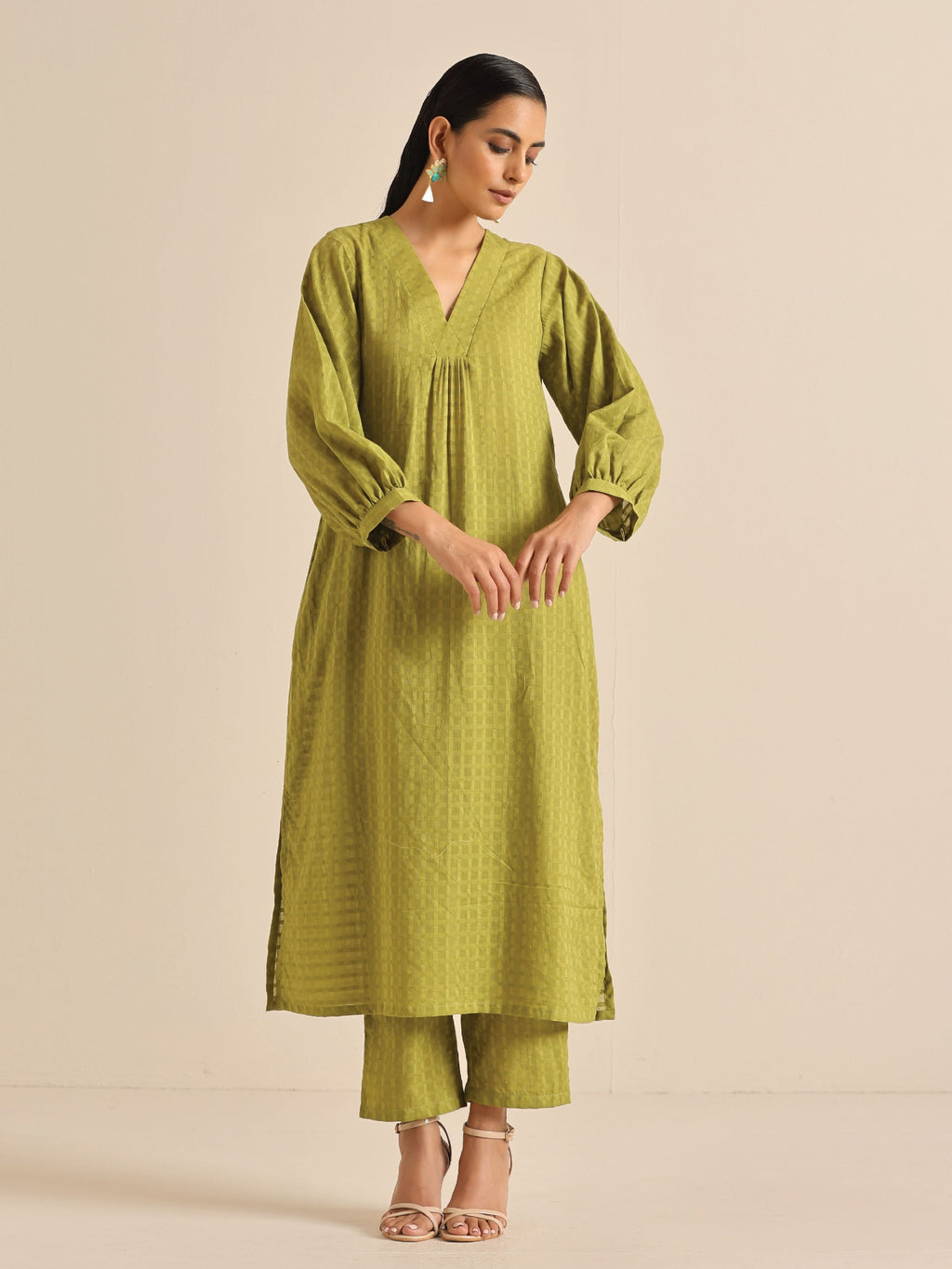 trueBrowns Fresh Green Dobby Puff Sleeve Kurta Pant Set