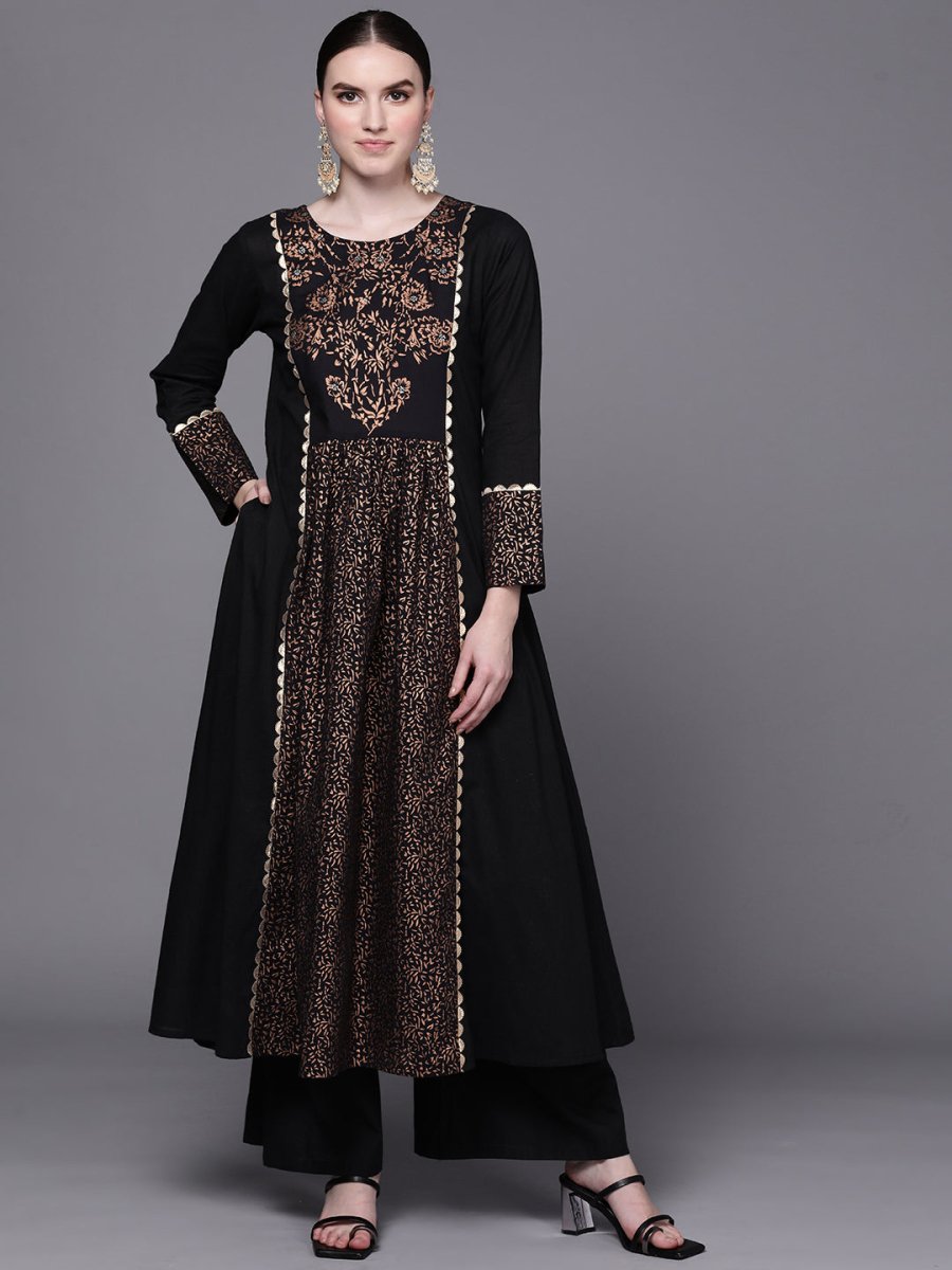 Ahalyaa Women Black Floral Printed Pure Cotton Kurta with Palazzos