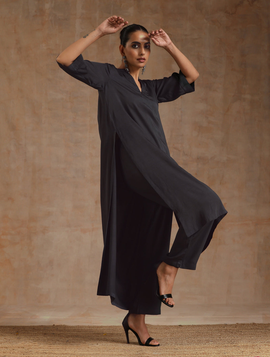 trueBrowns Grey Modal Satin High-Low Relax Kurta Set