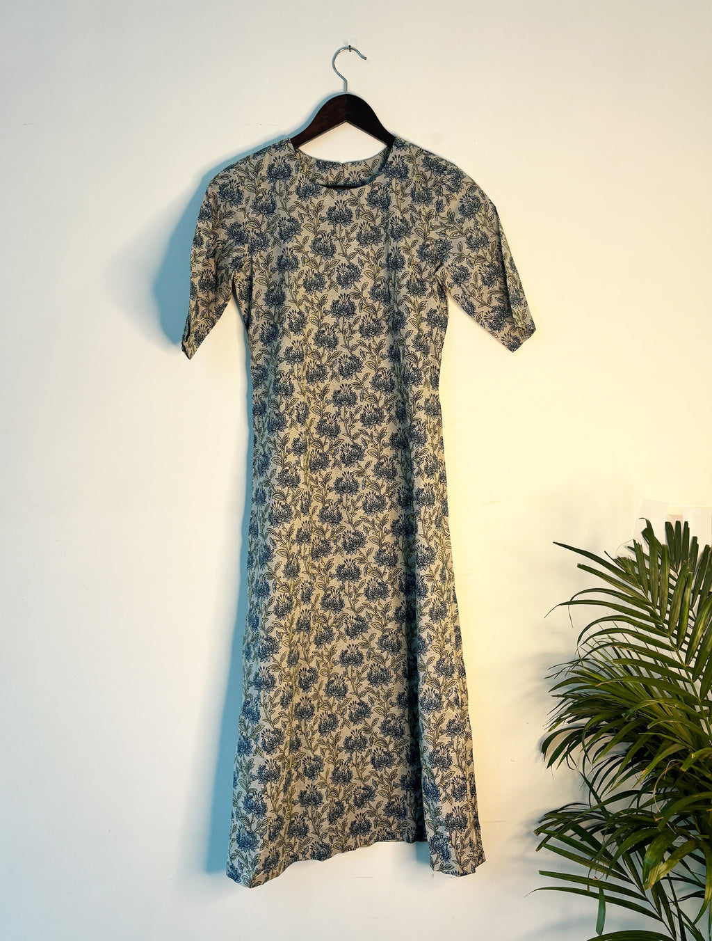 trueBrowns Blue Floral Print Kurta