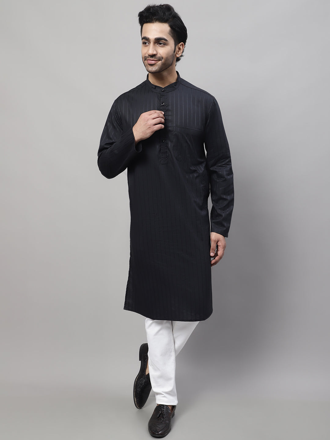 Even Apparels Black Pure Cotton Kurta With Band Collar