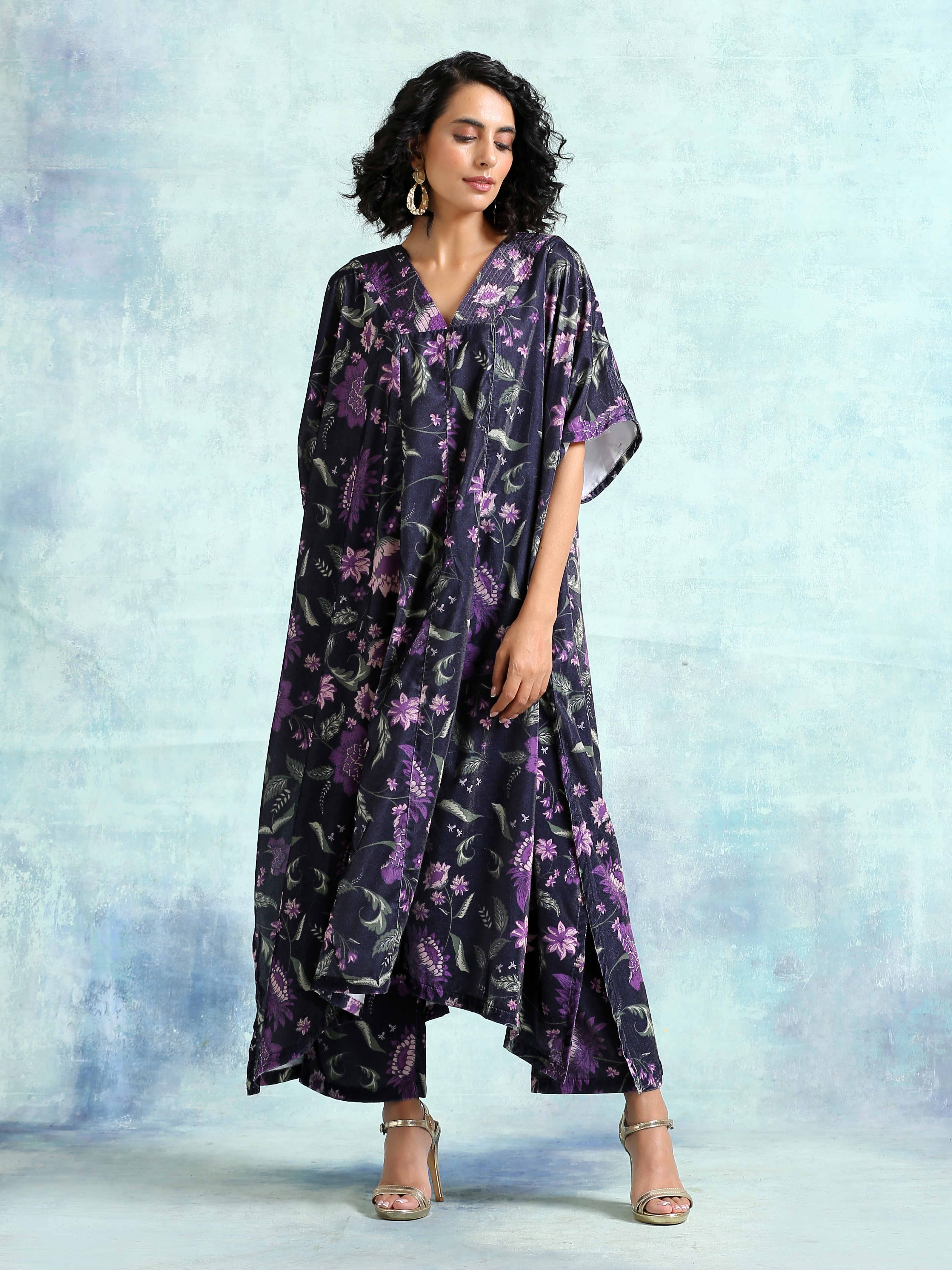 trueBrowns Black Printed Velvet Kaftan Kurta