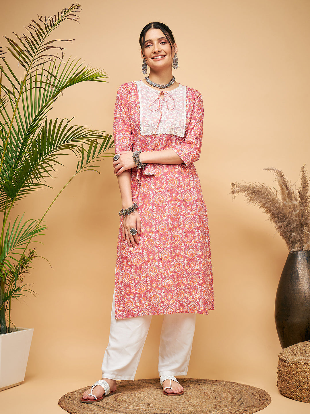 InWeave Women's Dusty Pink Paisley Patch Straight Kurta