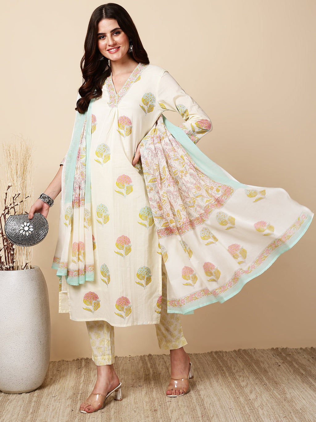 Antaran Cream Pure Cotton Floral Printed Kurta Pant And Dupatta Set