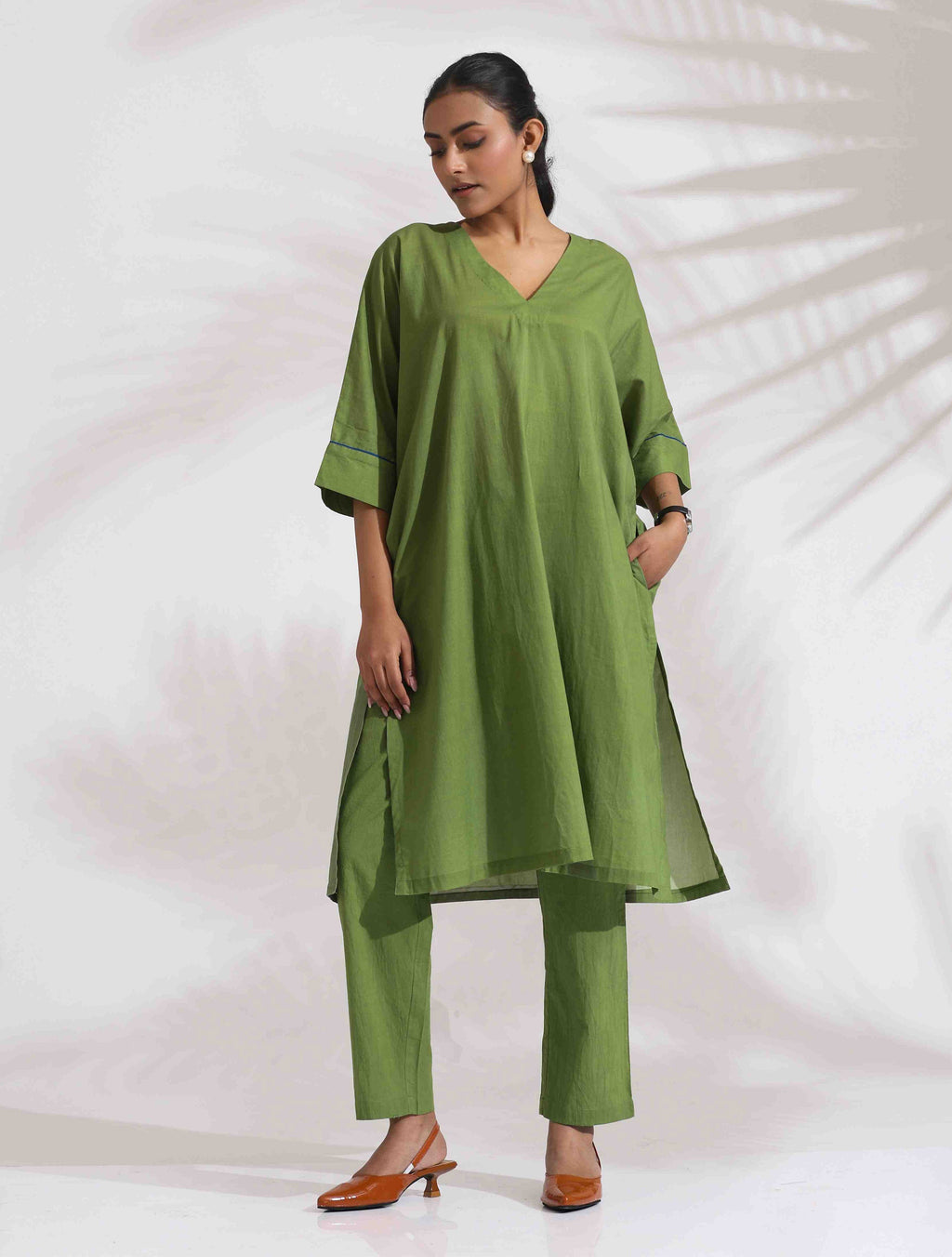 trueBrowns Green Cotton Placement Print Kurta Co-ord Set