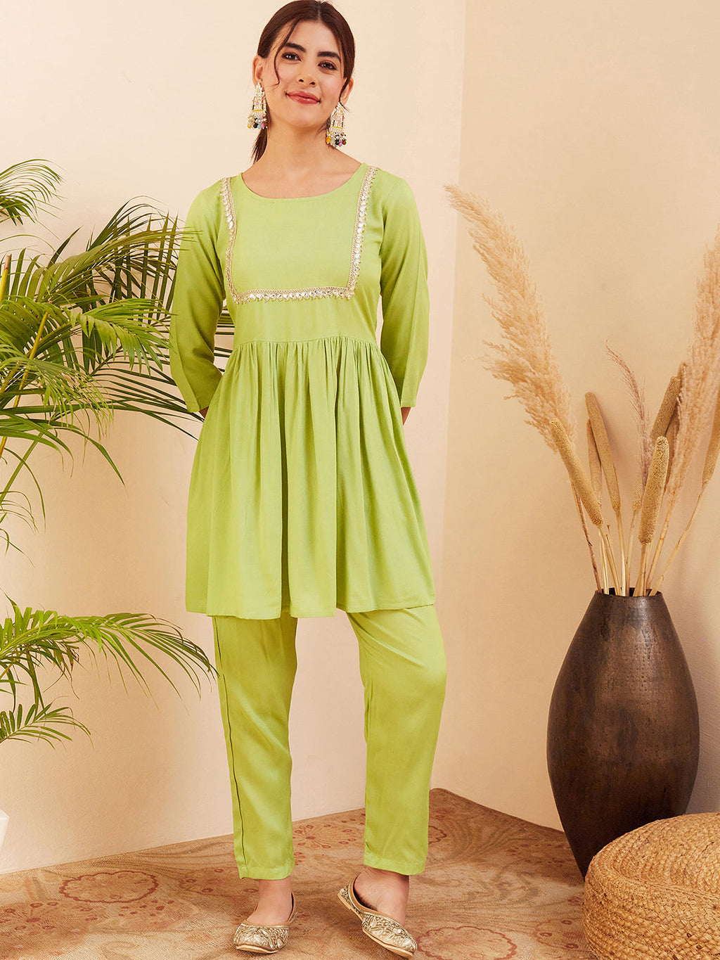InWeave Women's Pear Green Round Neck Square Gota Work Kurta Pant Set
