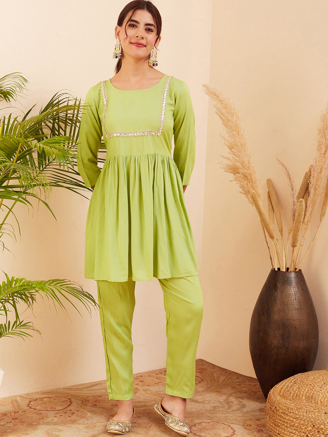 InWeave Women's Pear Green Round Neck Square Gota Work Kurta Pant Set