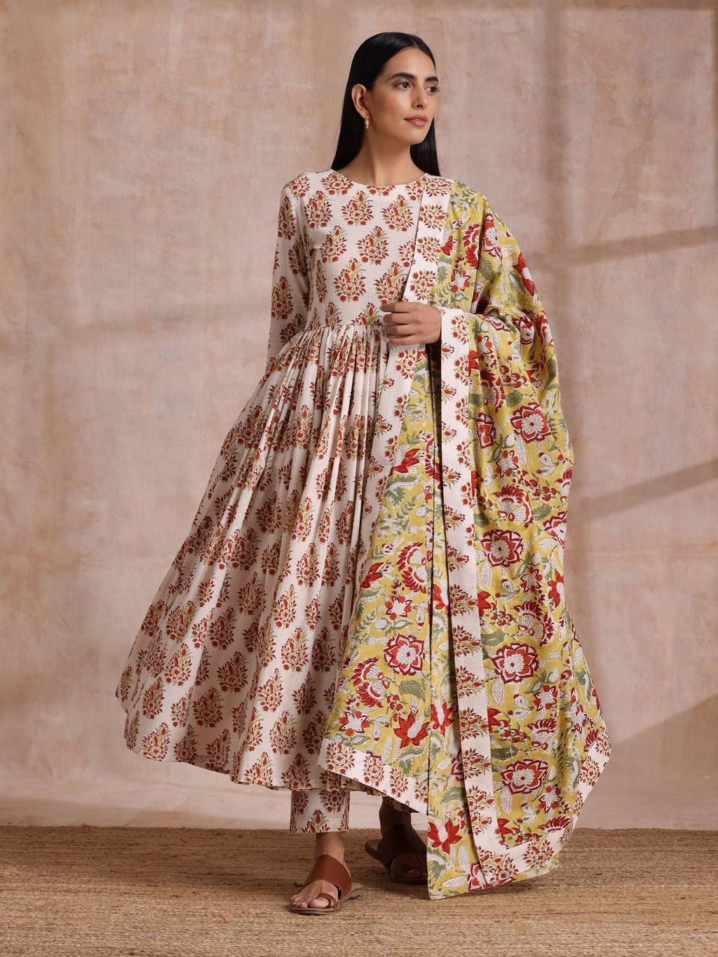 trueBrowns White With Red Yellow Buta Block Print Cotton Kurta Pant Dupatta Set