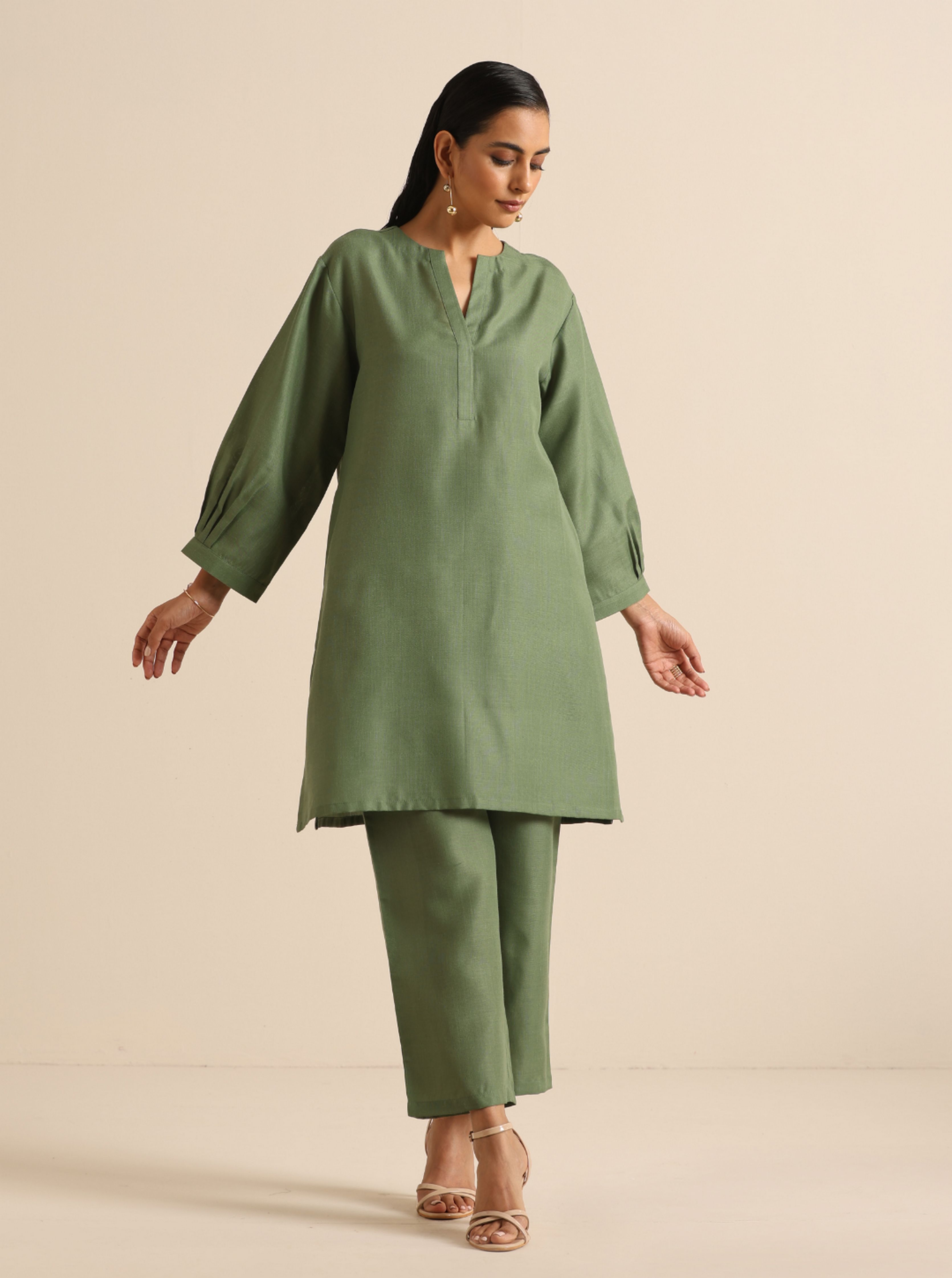 trueBrowns Olive Green Slub Relaxed Placket Co-Ord Set