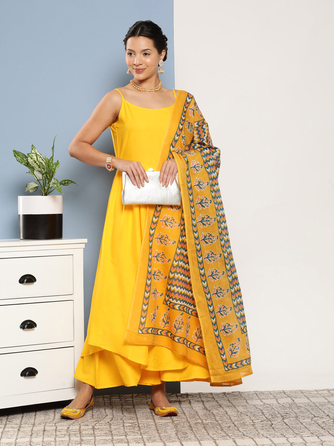 InWeave Women's Yellow Ray Strappy Kurta Set With Yellow Zig Zag Cotton Dupatta