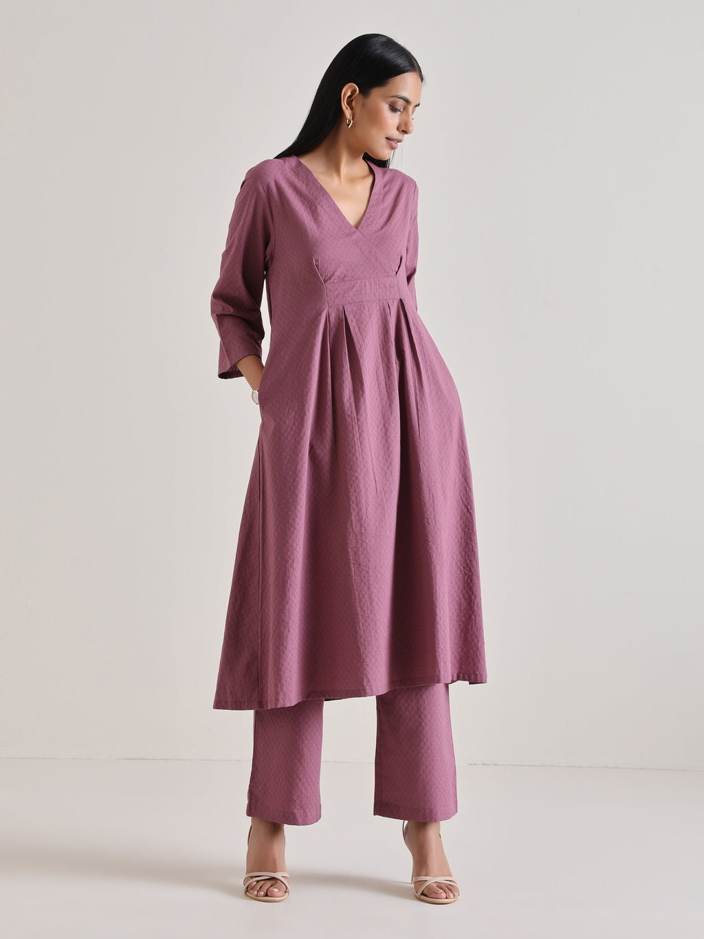 trueBrowns Orchid Overlap Pleat Kurta Pant Set