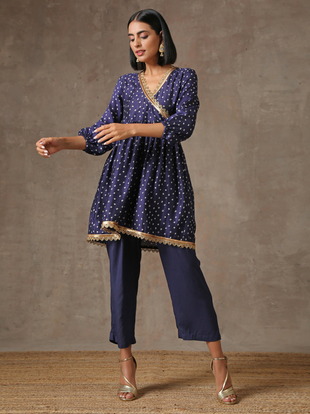 trueBrowns Blue Bandhani Printed Silk Co-Ord Set