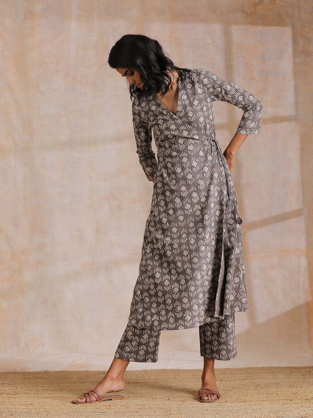 trueBrowns Clay Dabu Geometric Print Cotton Angrakha Kurta Pant Set