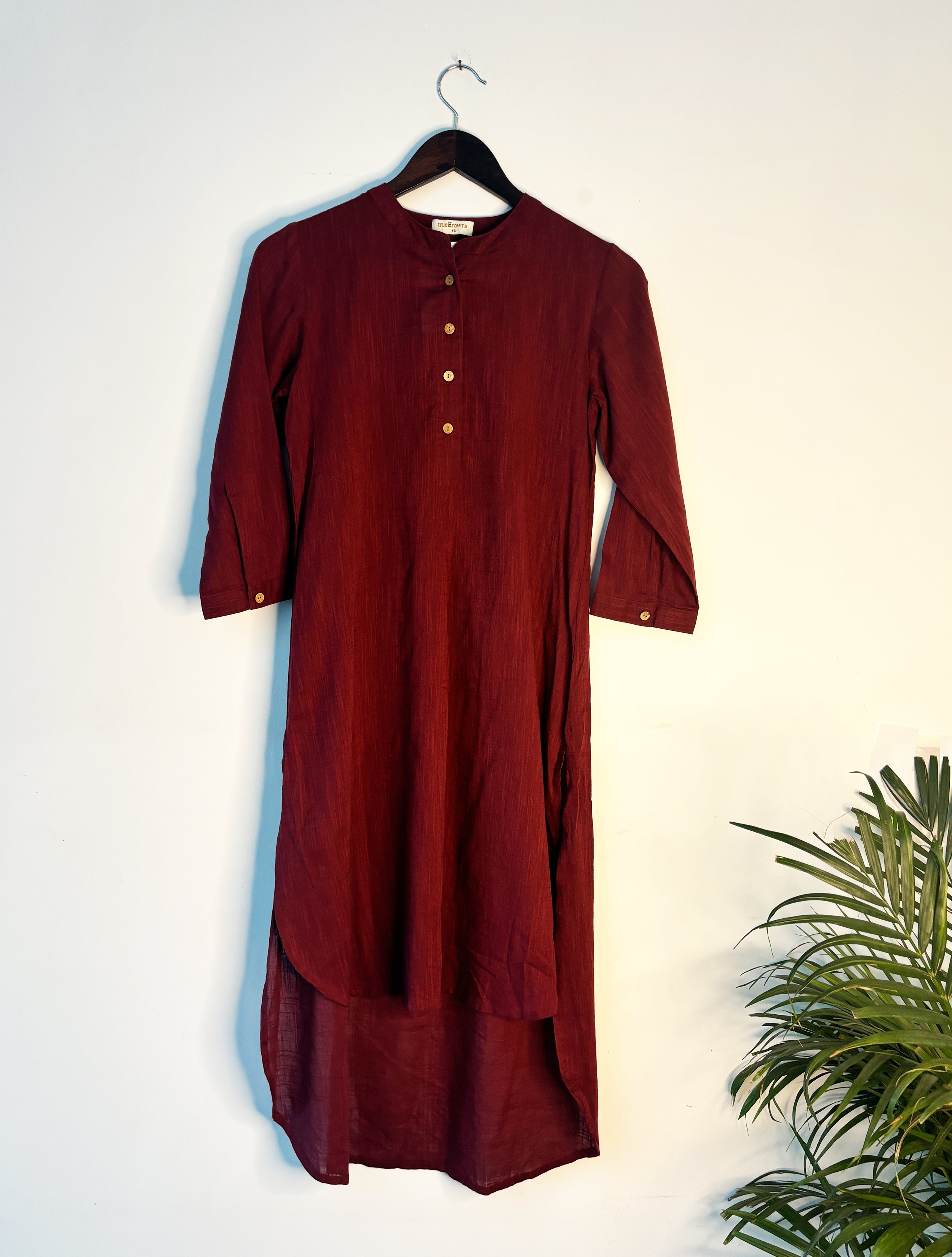 trueBrowns Maroon Slub Kurta