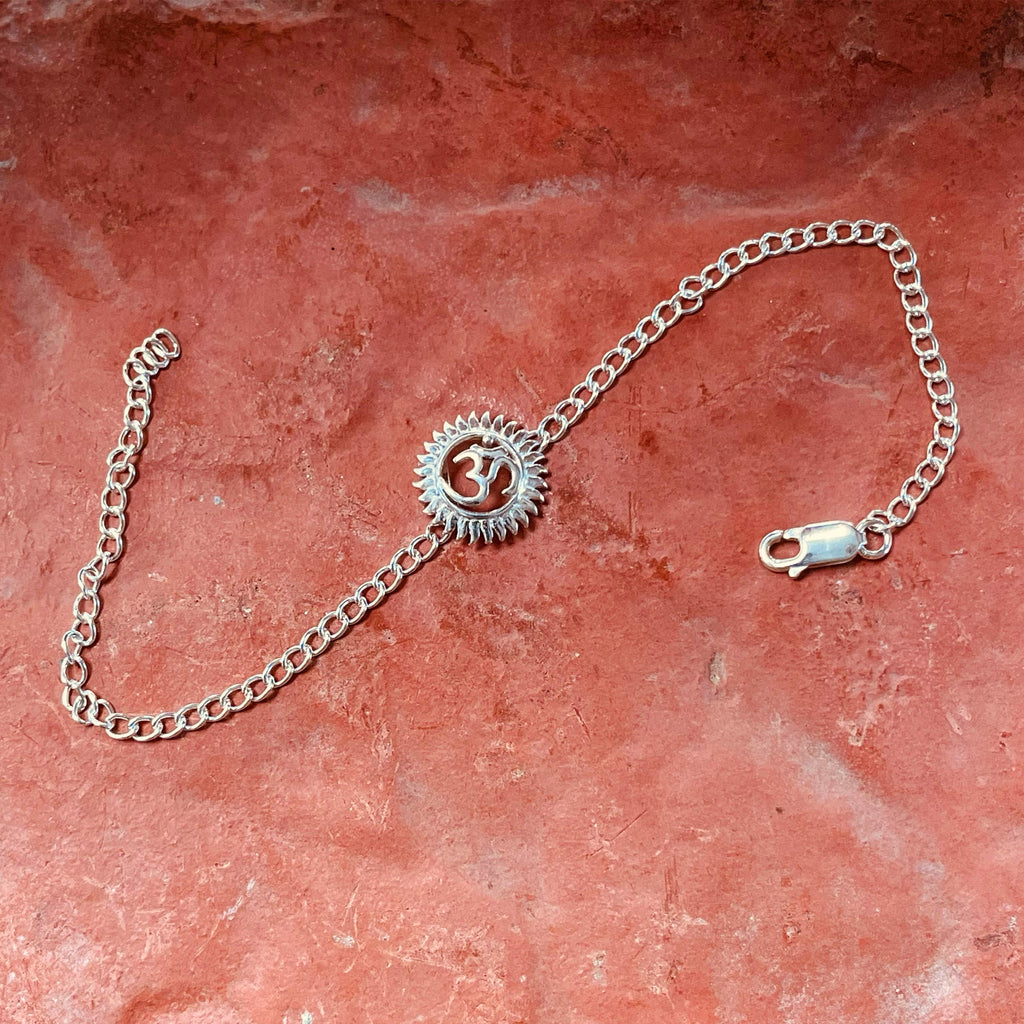 trueBrowns 925 Sterling Silver Om Silver Chain Rakhi