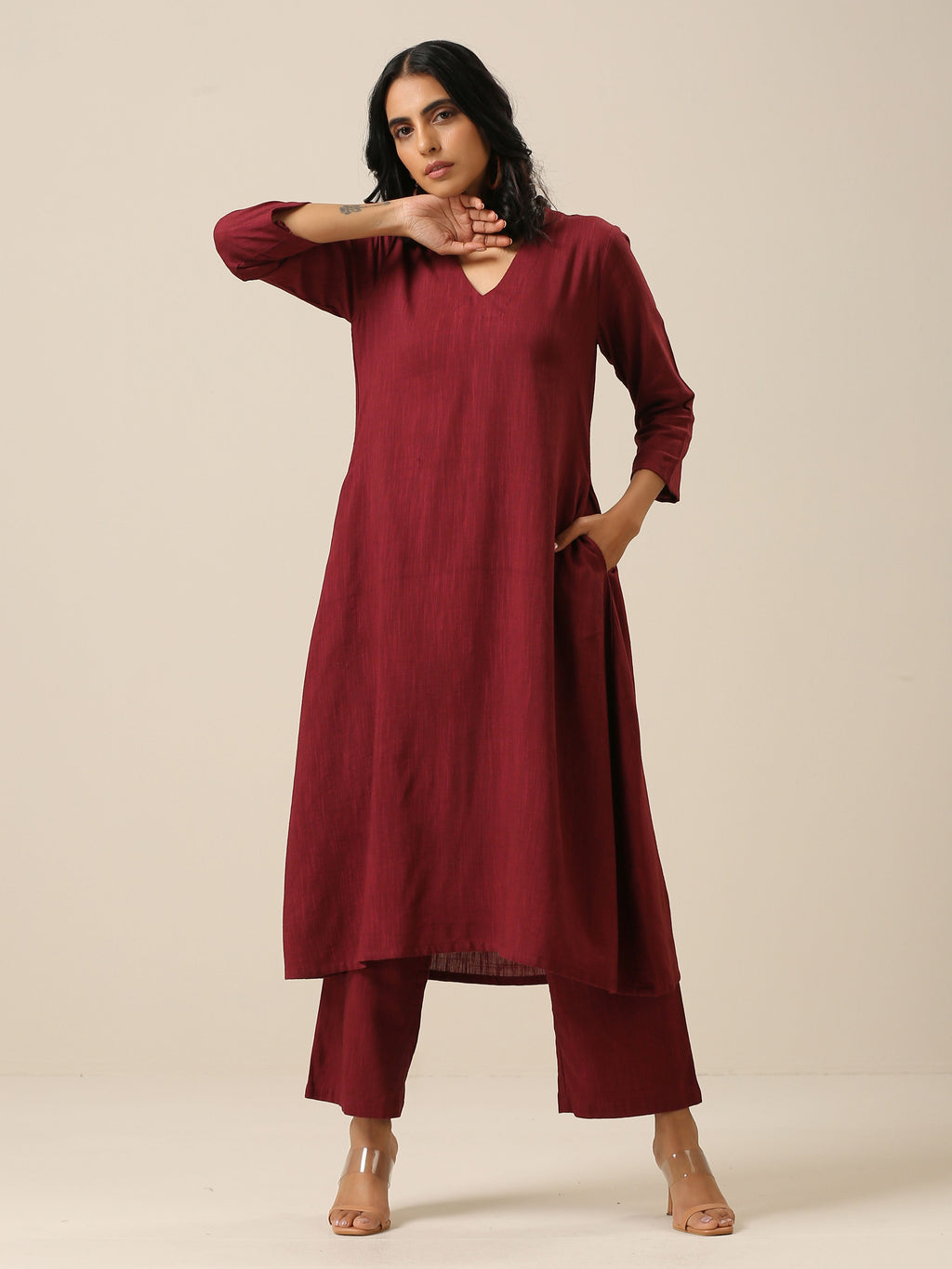 trueBrowns Ruby Wine Slub Texture Back Pleat Kurta Pant Set